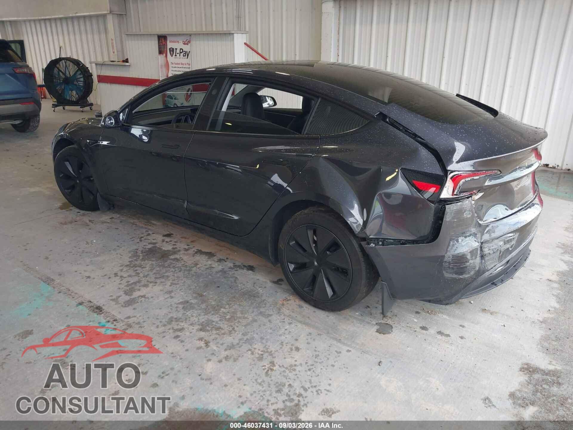 TESLA MODEL 3 2025 - 5YJ3E1EA2SF889071