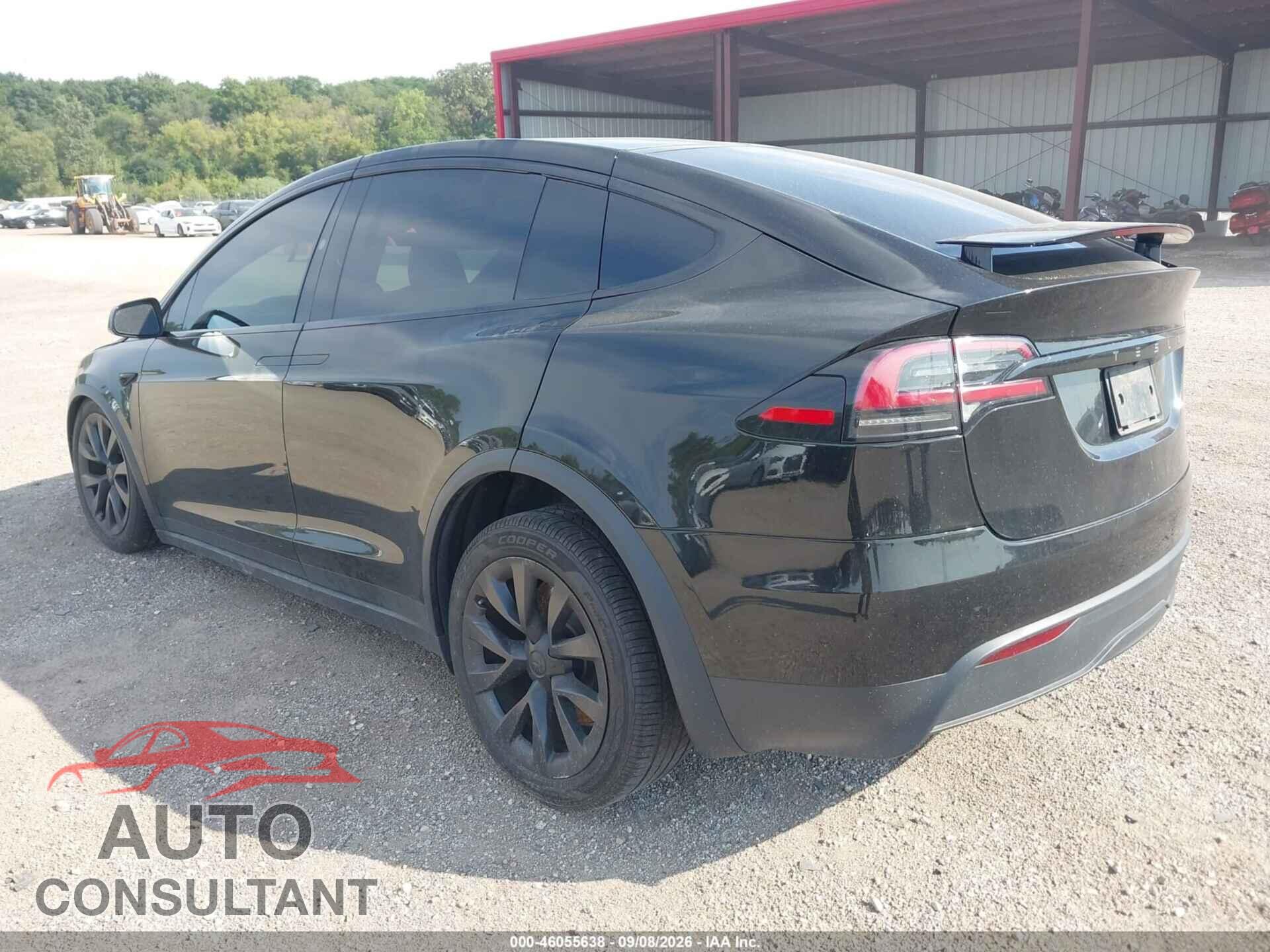 TESLA MODEL X 2023 - 7SAXCDE5XPF403435