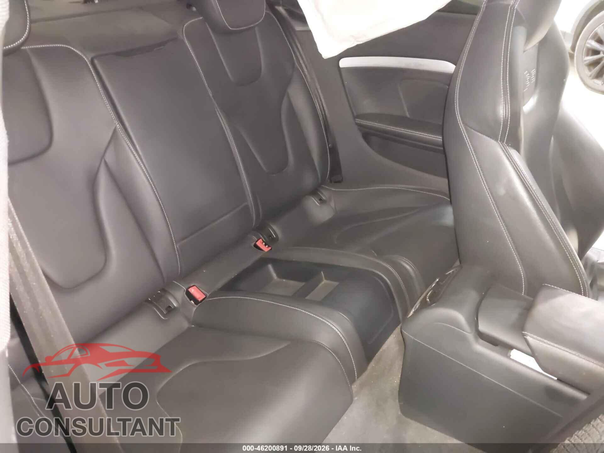 AUDI S5 2014 - WAUCGAFR2EA025338