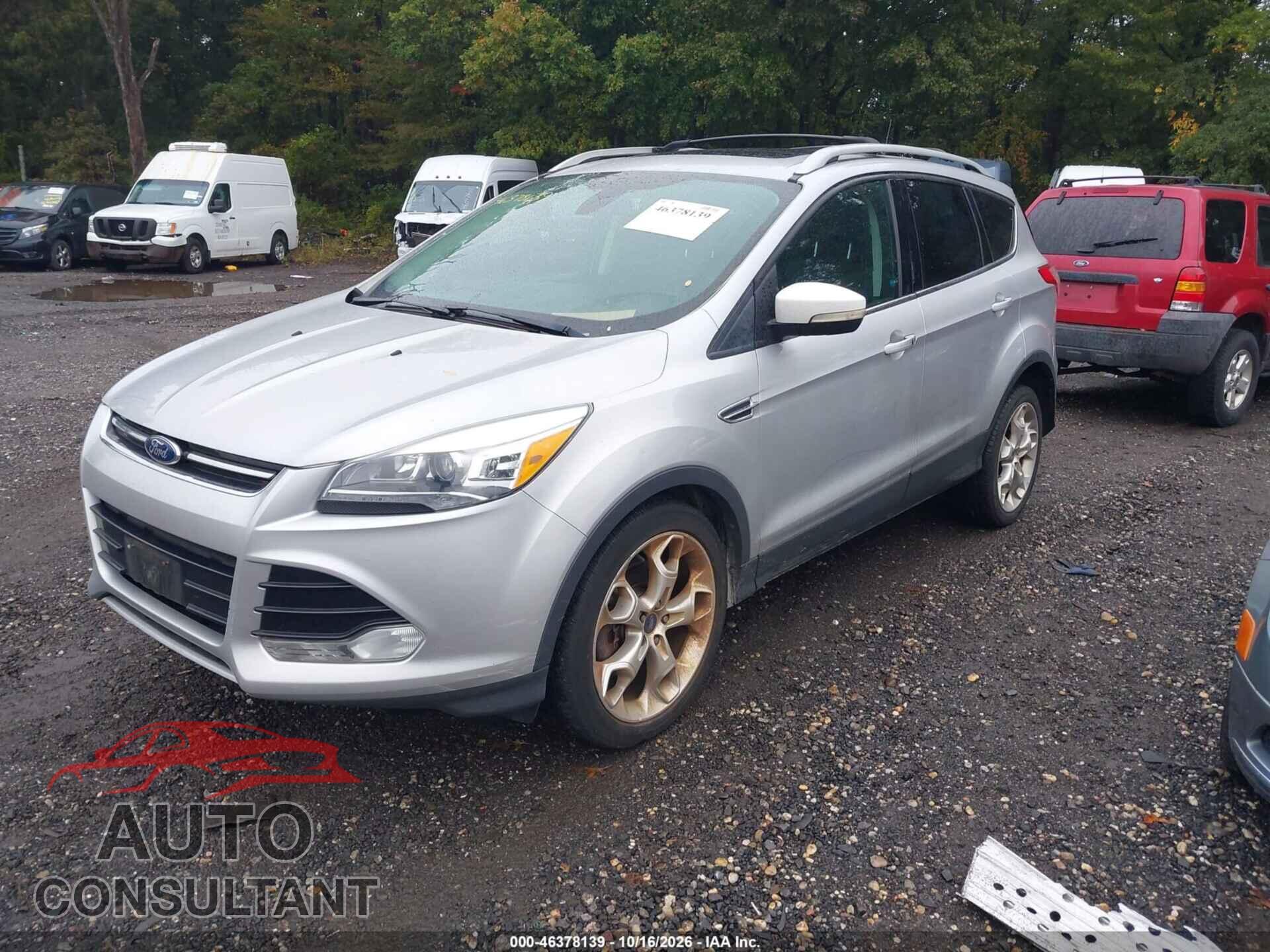 FORD ESCAPE 2013 - 1FMCU9J98DUC07068
