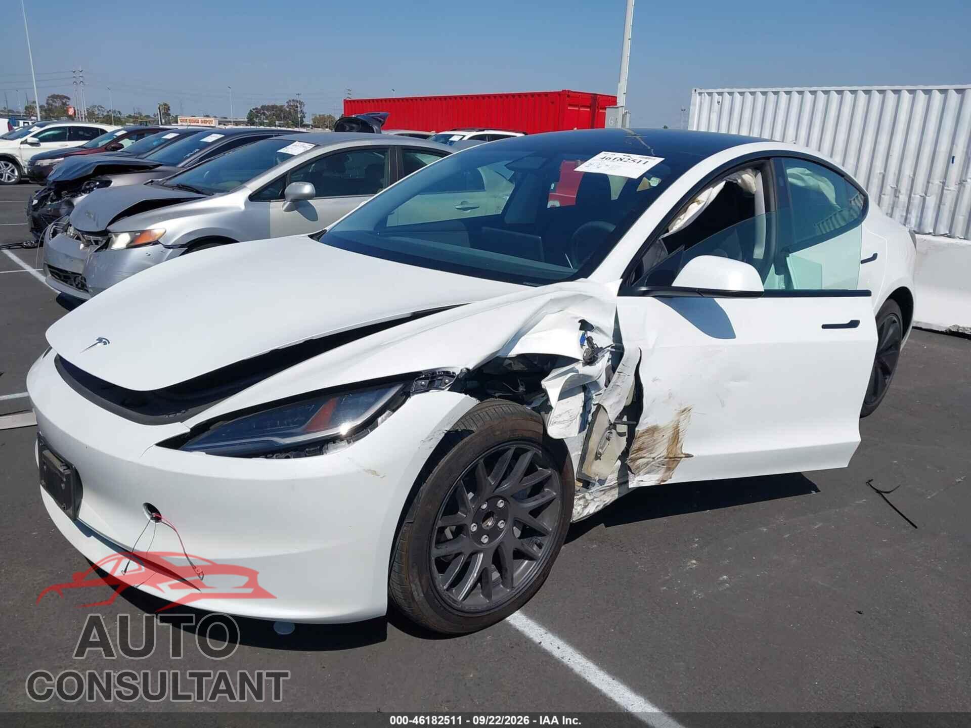 TESLA MODEL 3 2025 - 5YJ3E1EA4SF879464