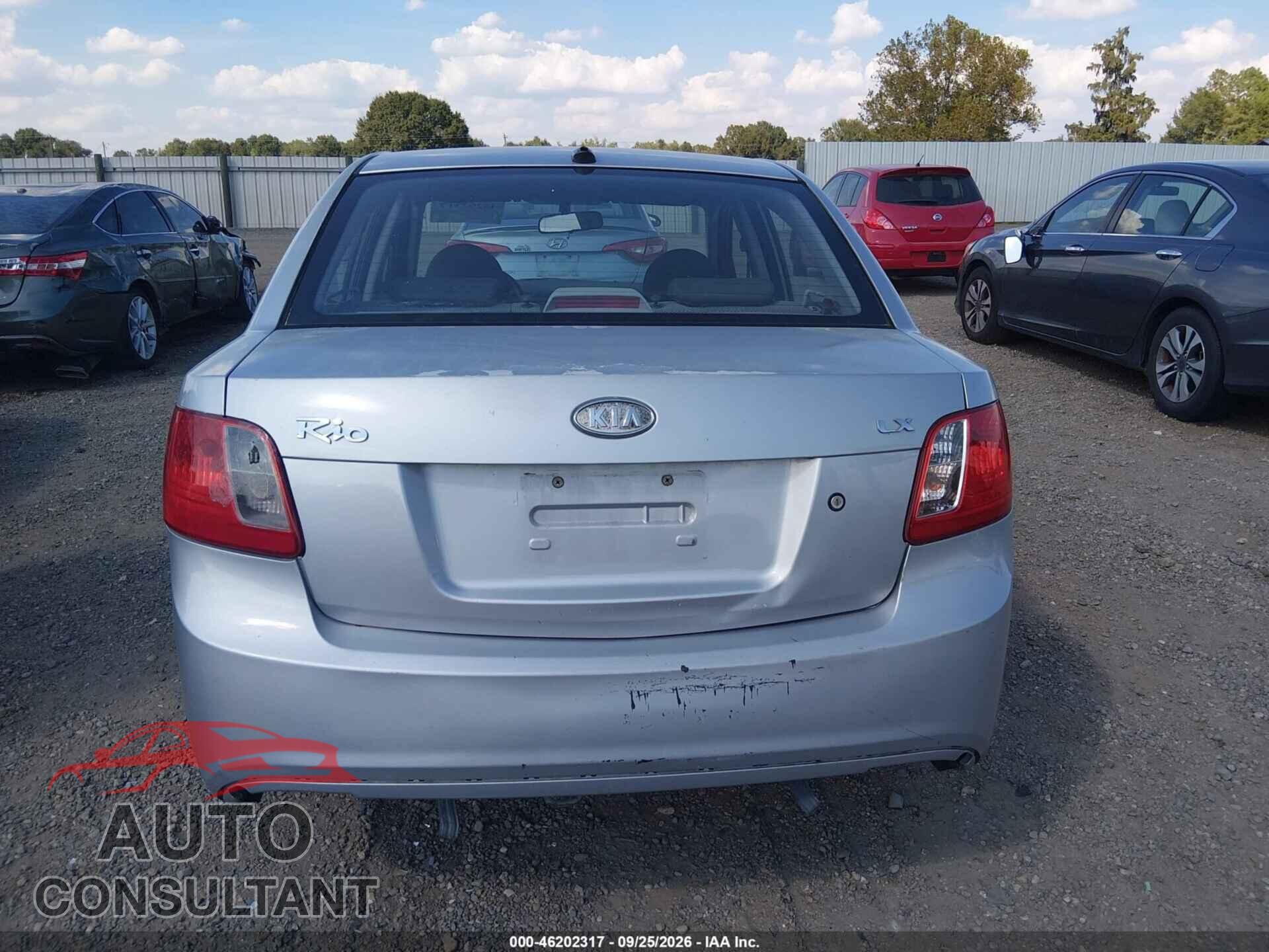 KIA RIO 2011 - KNADH4A30B6954657