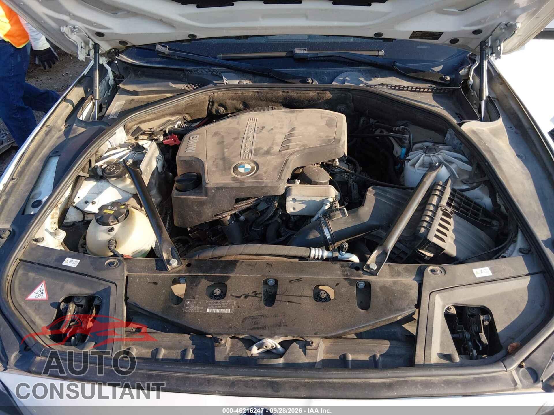 BMW 528I 2015 - WBA5A5C5XFD518980