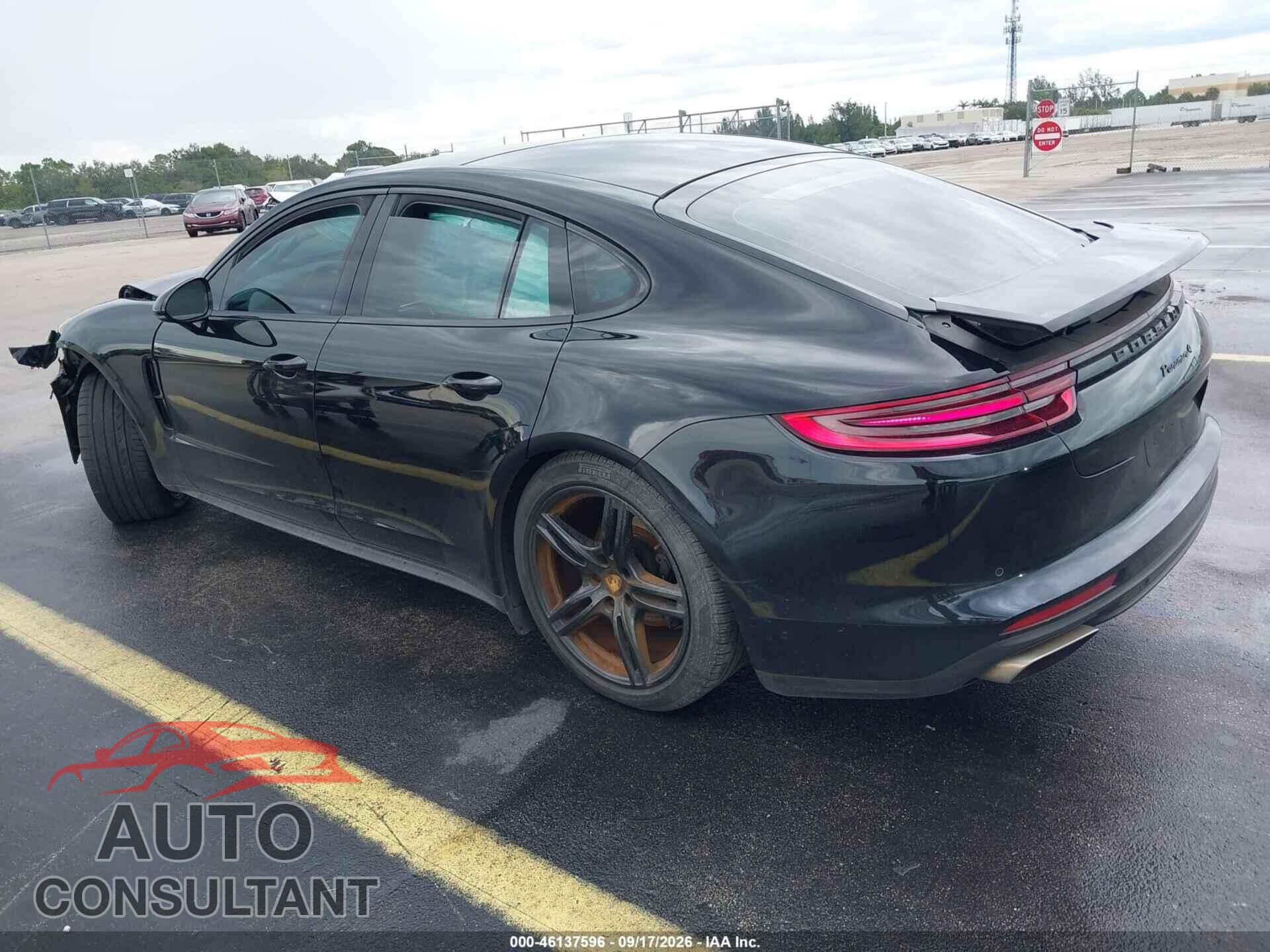 PORSCHE PANAMERA 2018 - WP0AA2A74JL100286
