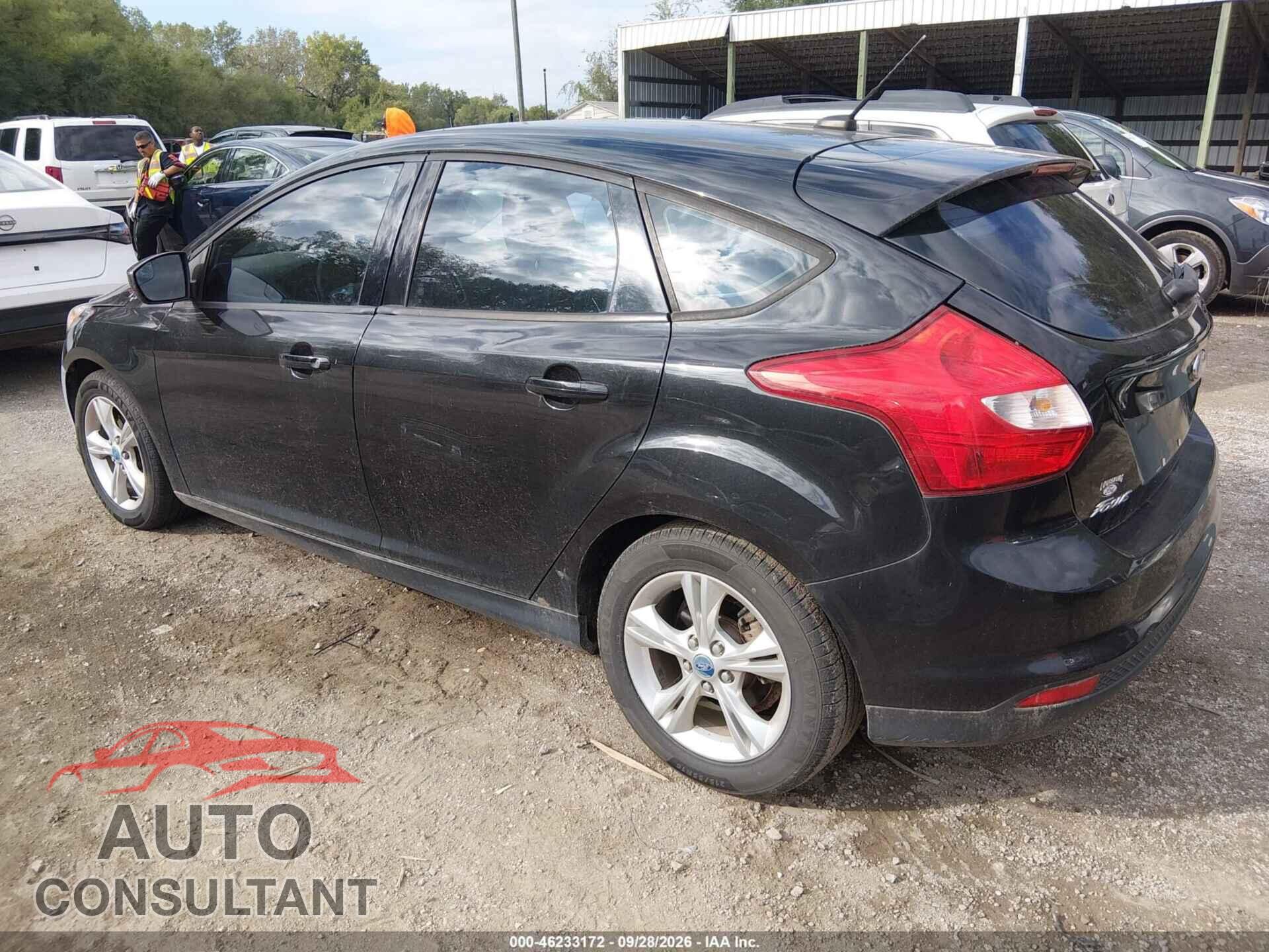 FORD FOCUS 2012 - 1FAHP3K28CL304457