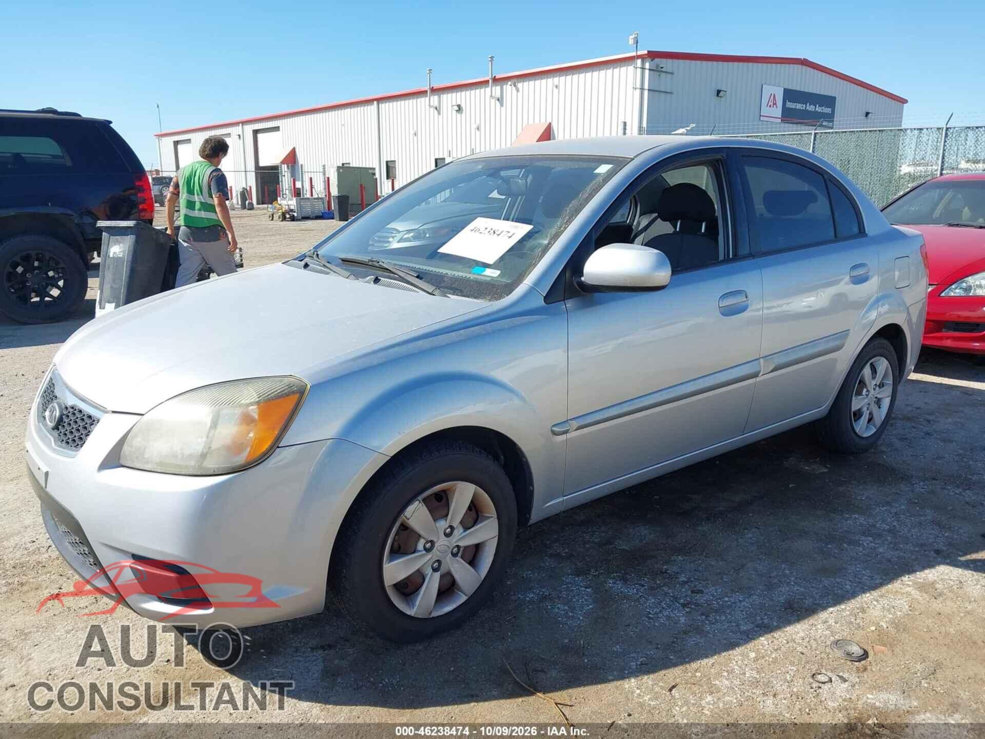 KIA RIO 2011 - KNADH4A33B6734400