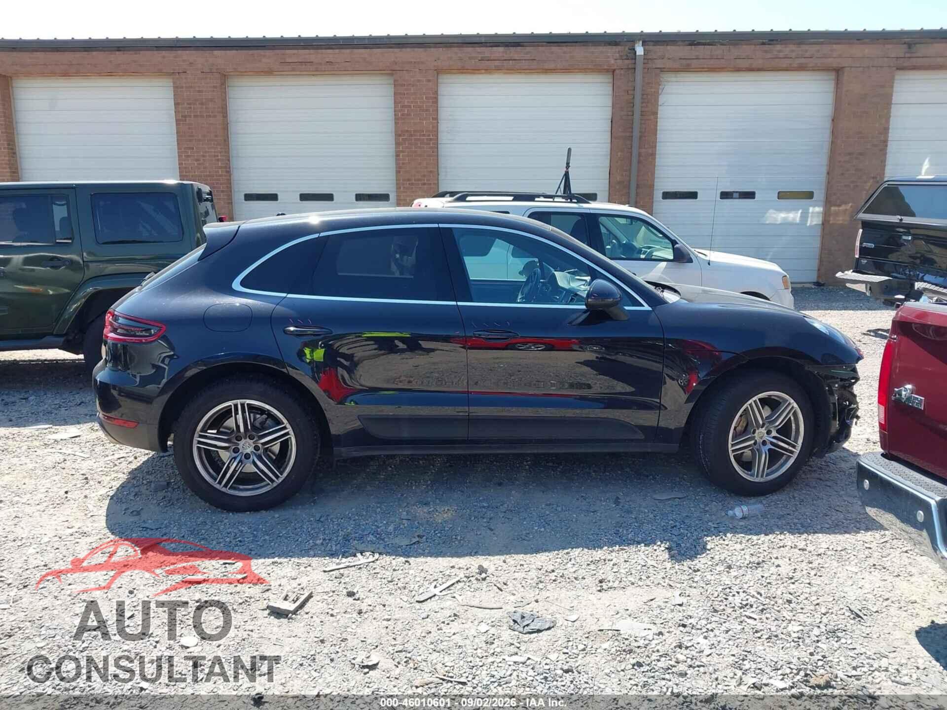 PORSCHE MACAN 2016 - WP1AB2A56GLB43918