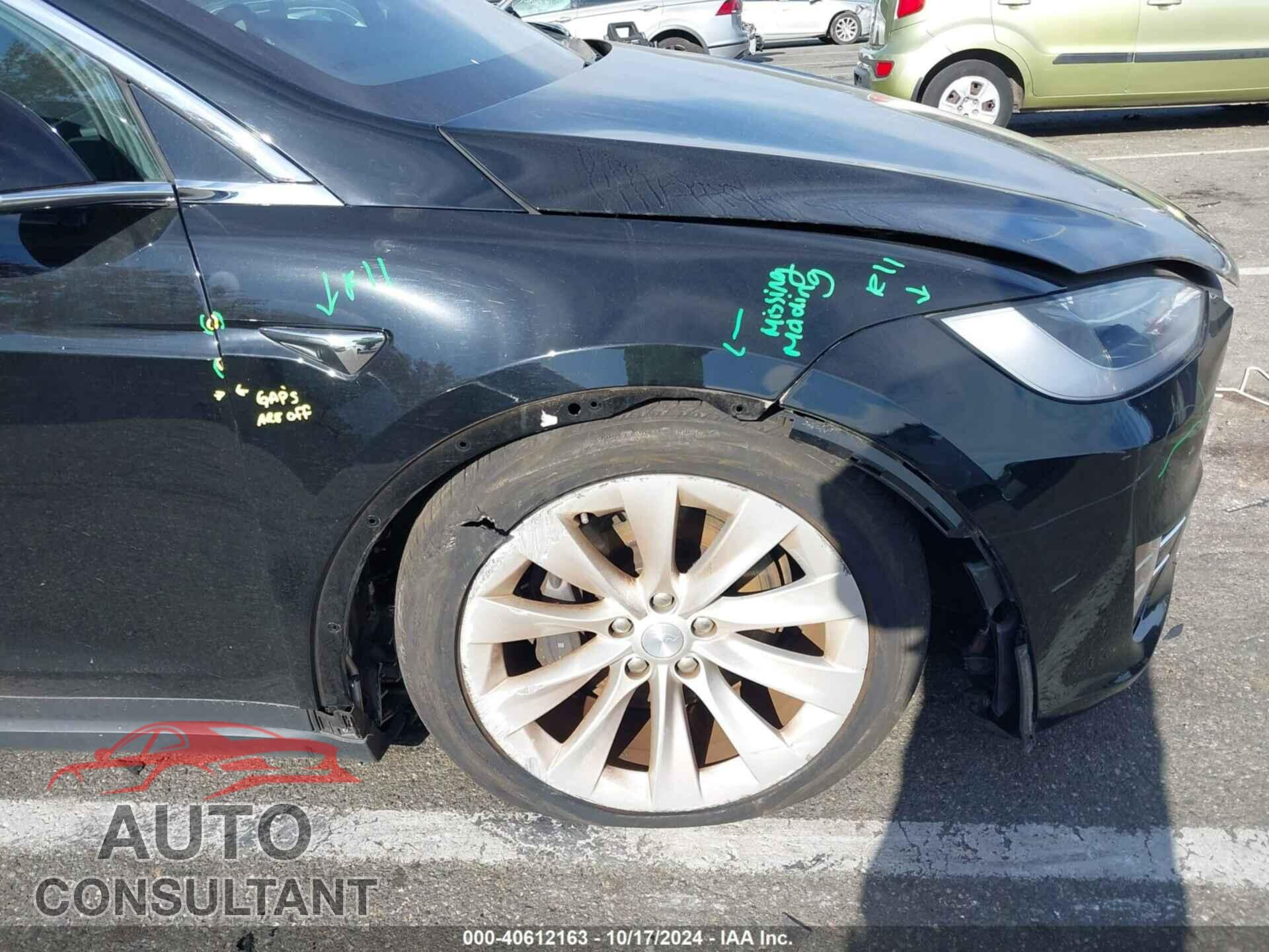 TESLA MODEL X 2019 - 5YJXCAE27KF205129