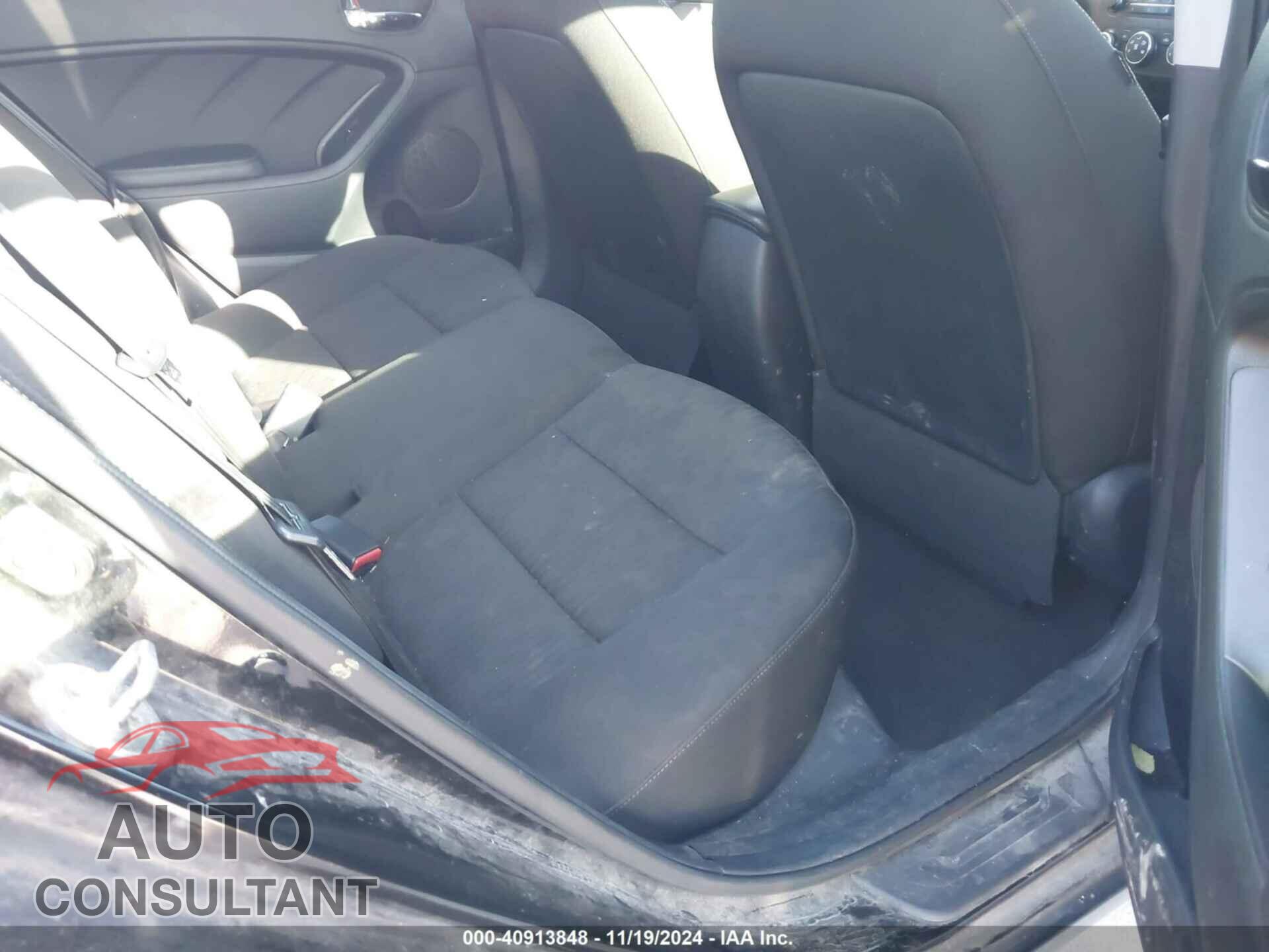 KIA FORTE 2014 - KNAFK4A64E5248371