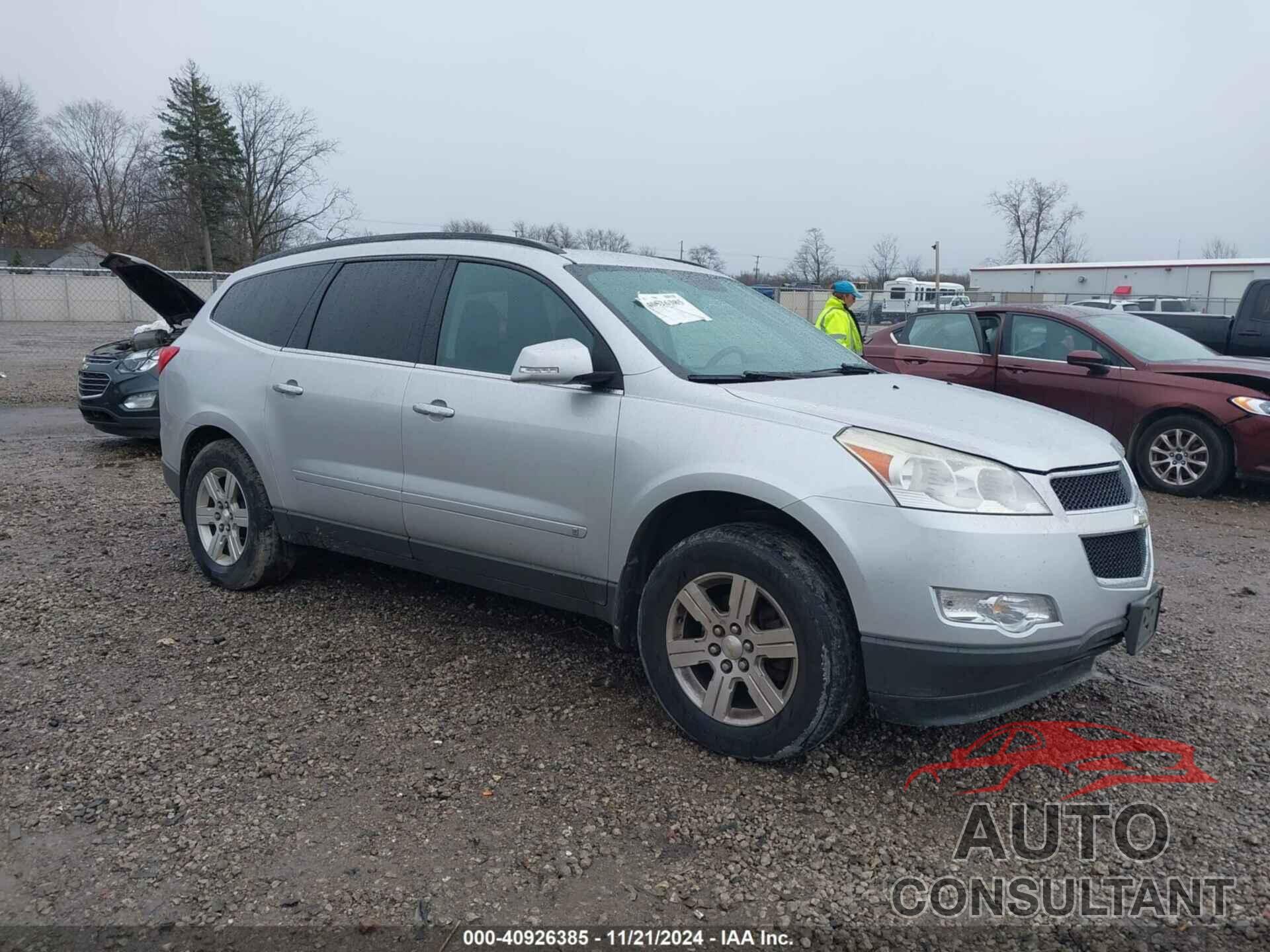 CHEVROLET TRAVERSE 2010 - 1GNLRGED8AS132024