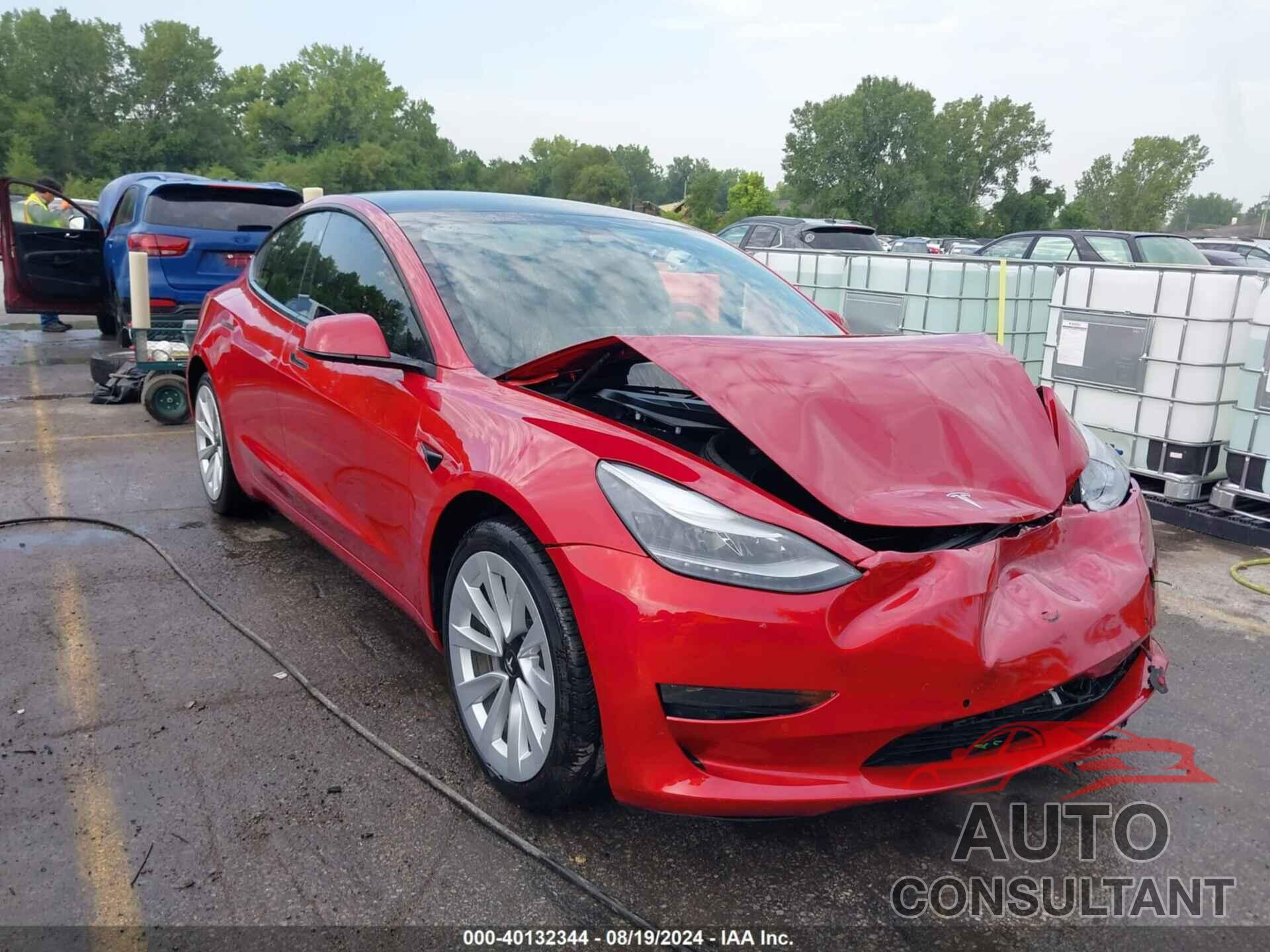 TESLA MODEL 3 2021 - 5YJ3E1EA2MF090300