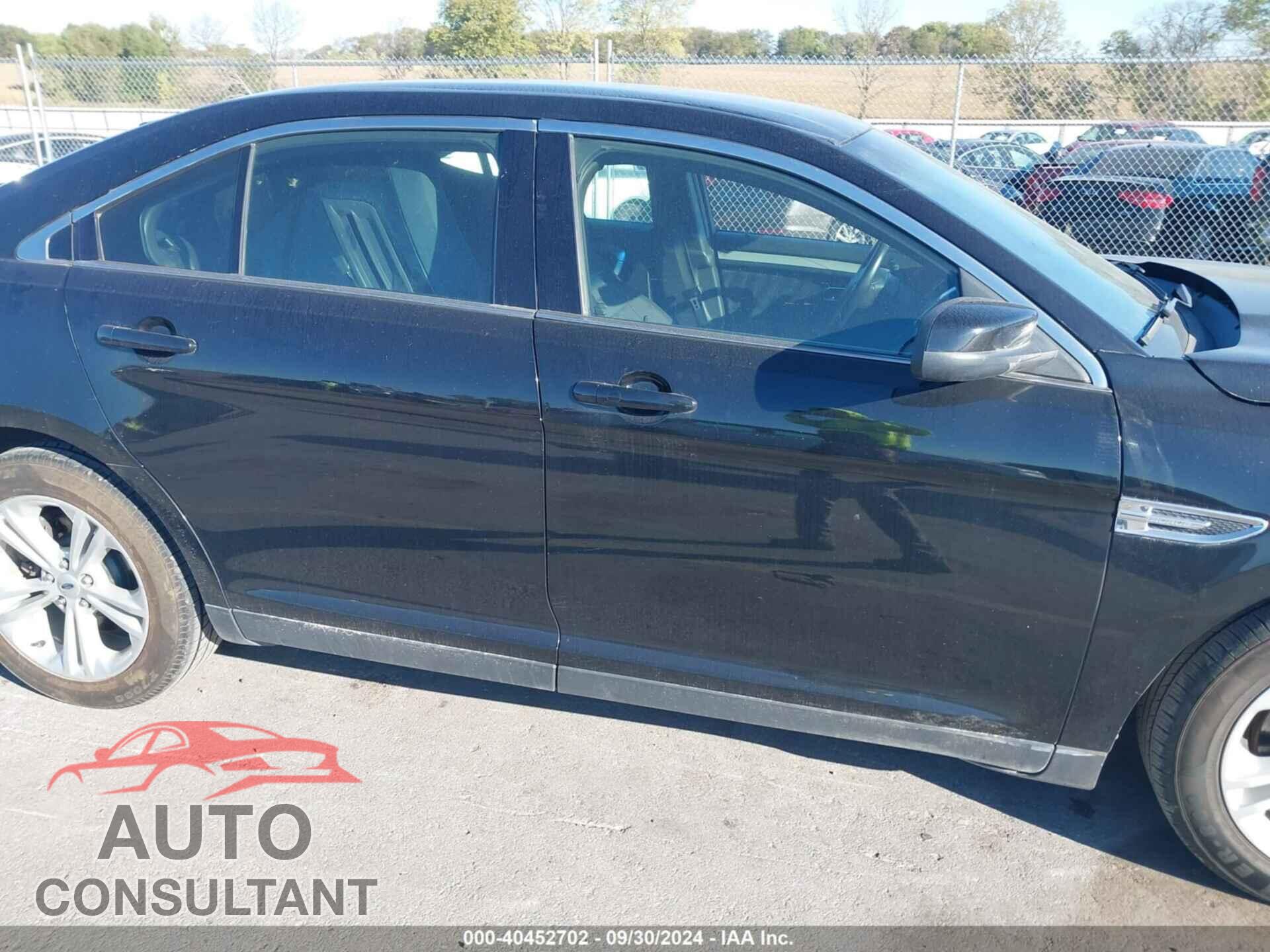 FORD TAURUS 2016 - 1FAHP2E85GG112115