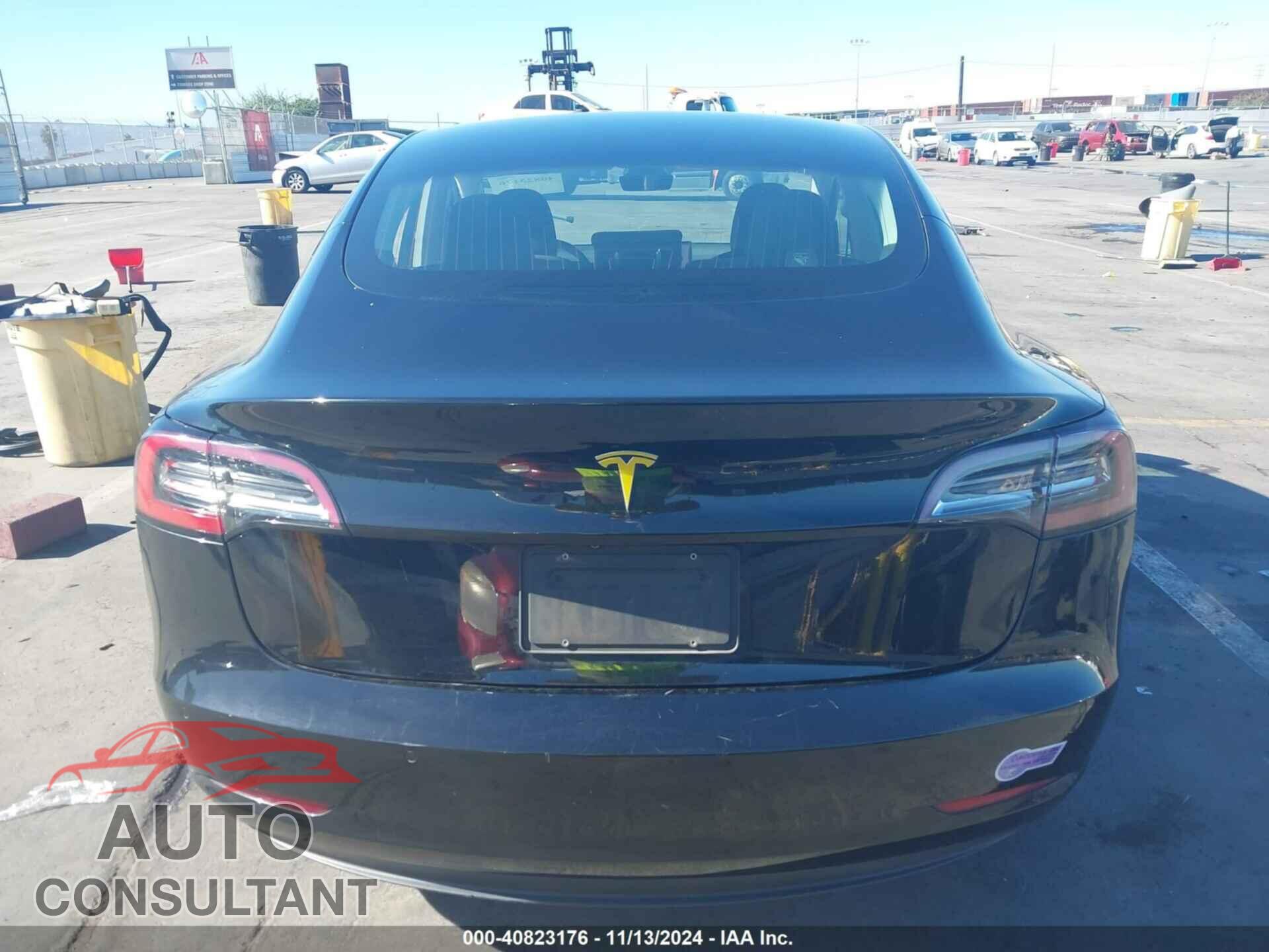 TESLA MODEL 3 2019 - 5YJ3E1EA5KF304211