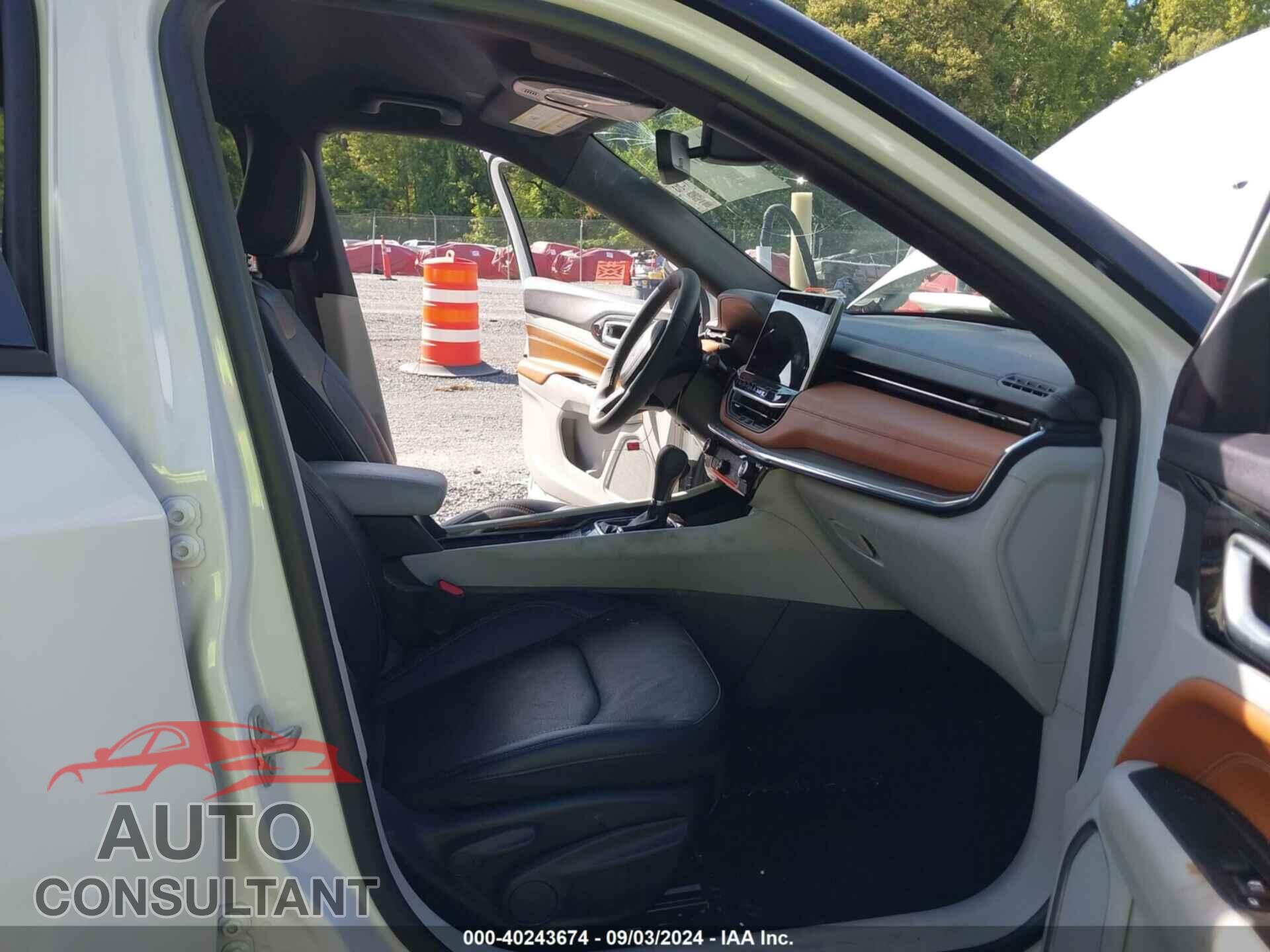 JEEP COMPASS 2023 - 3C4NJDCN8PT566552
