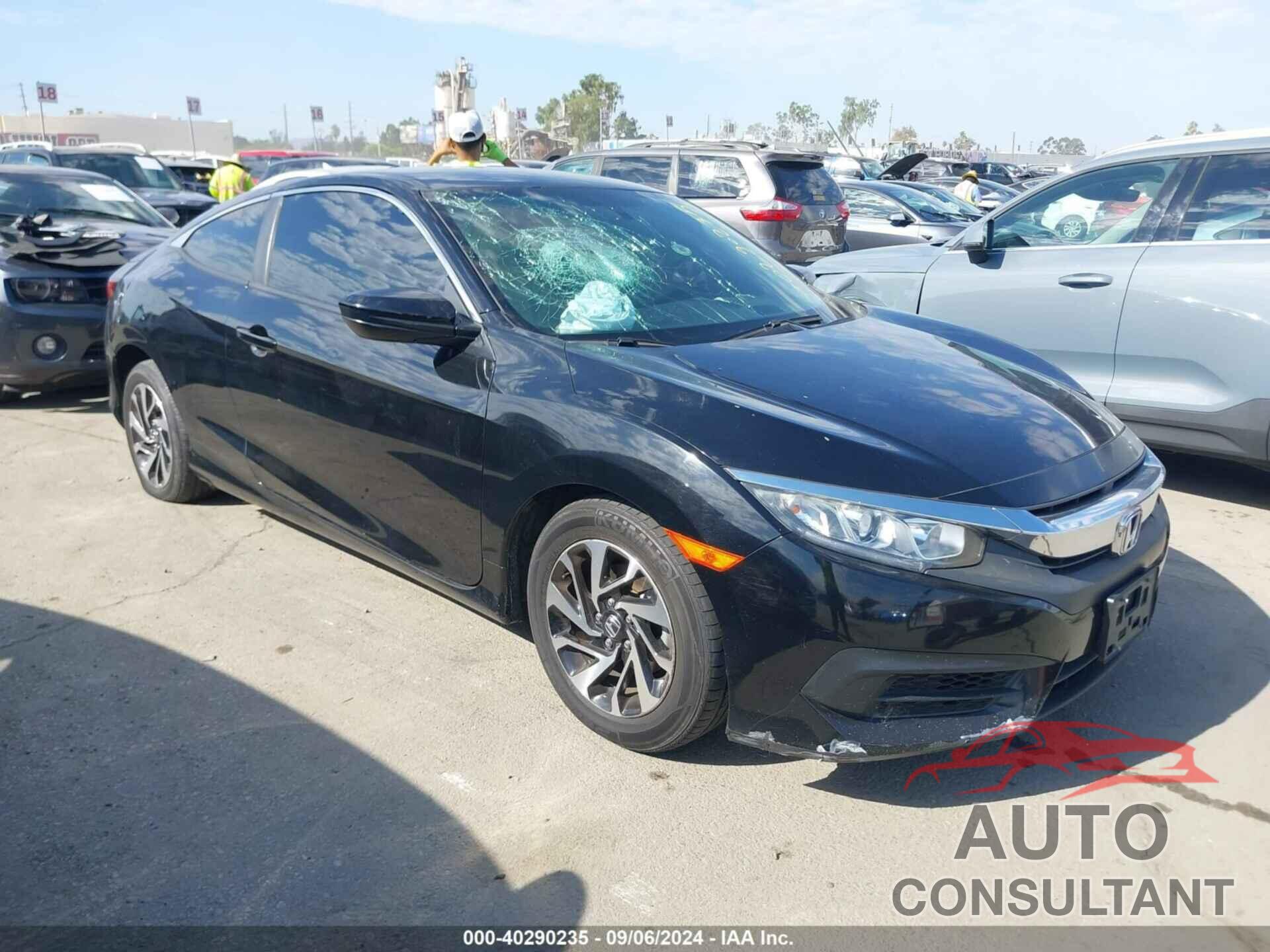 HONDA CIVIC 2018 - 2HGFC4B52JH303992