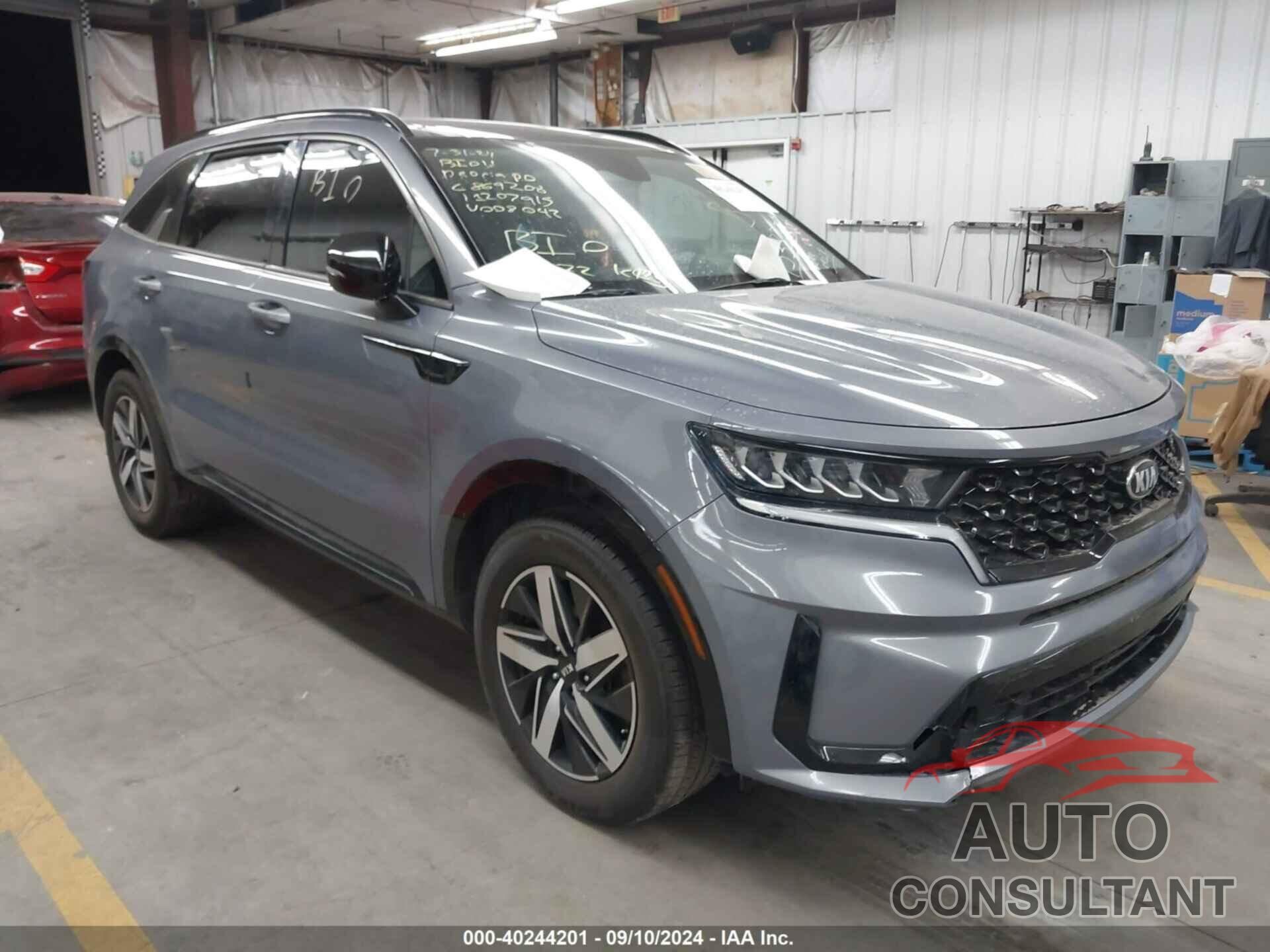 KIA SORENTO 2021 - 5XYRL4LC5MG008042