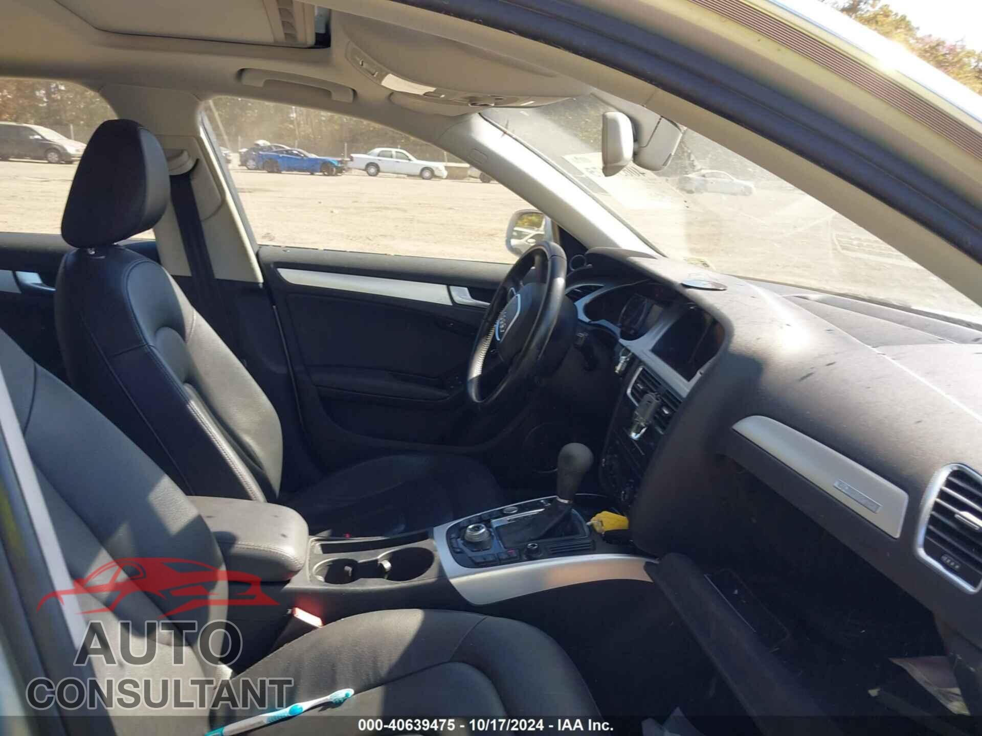 AUDI A4 2012 - WAUFFAFL0CN021404
