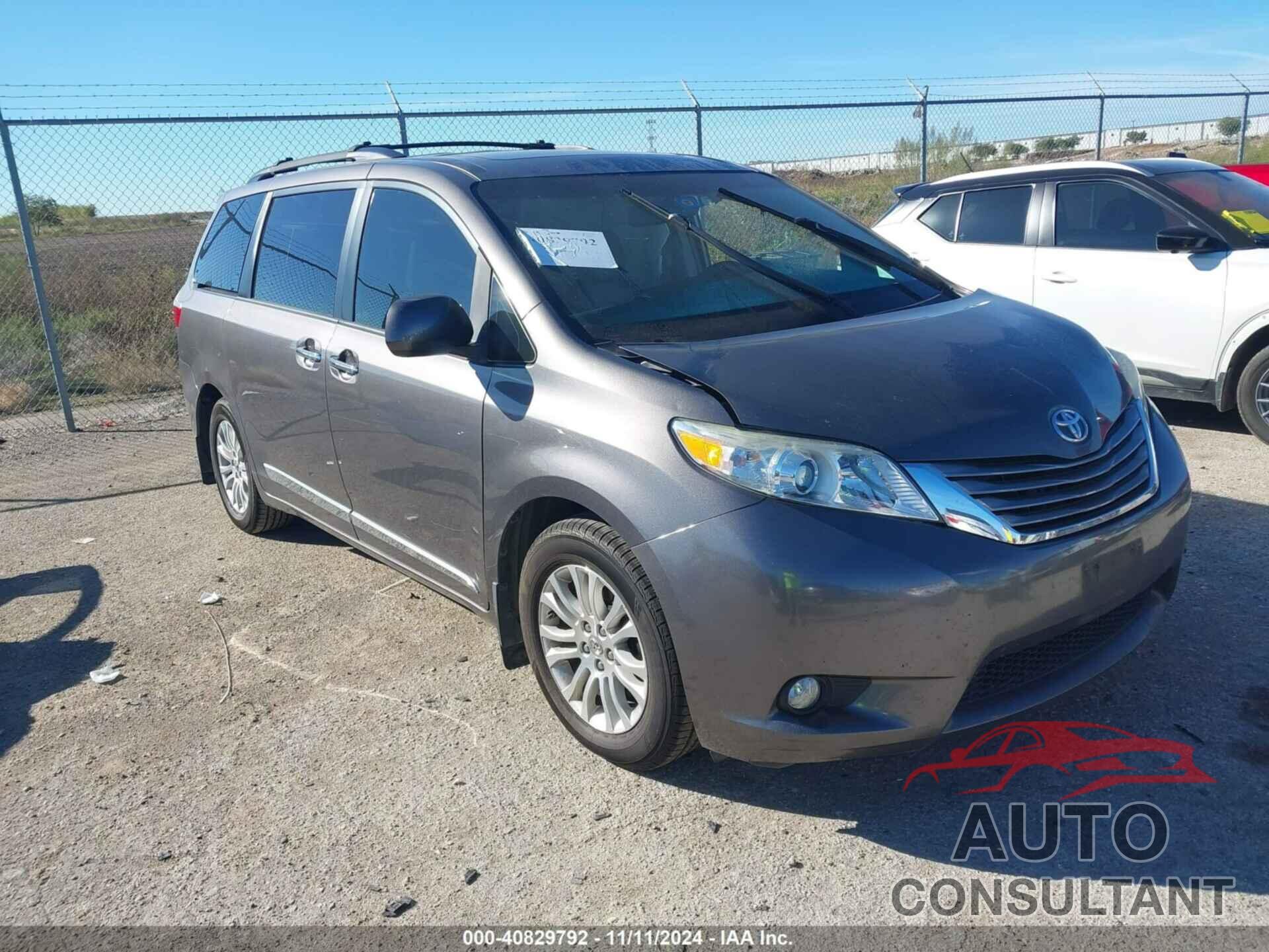 TOYOTA SIENNA 2015 - 5TDYK3DC1FS617707