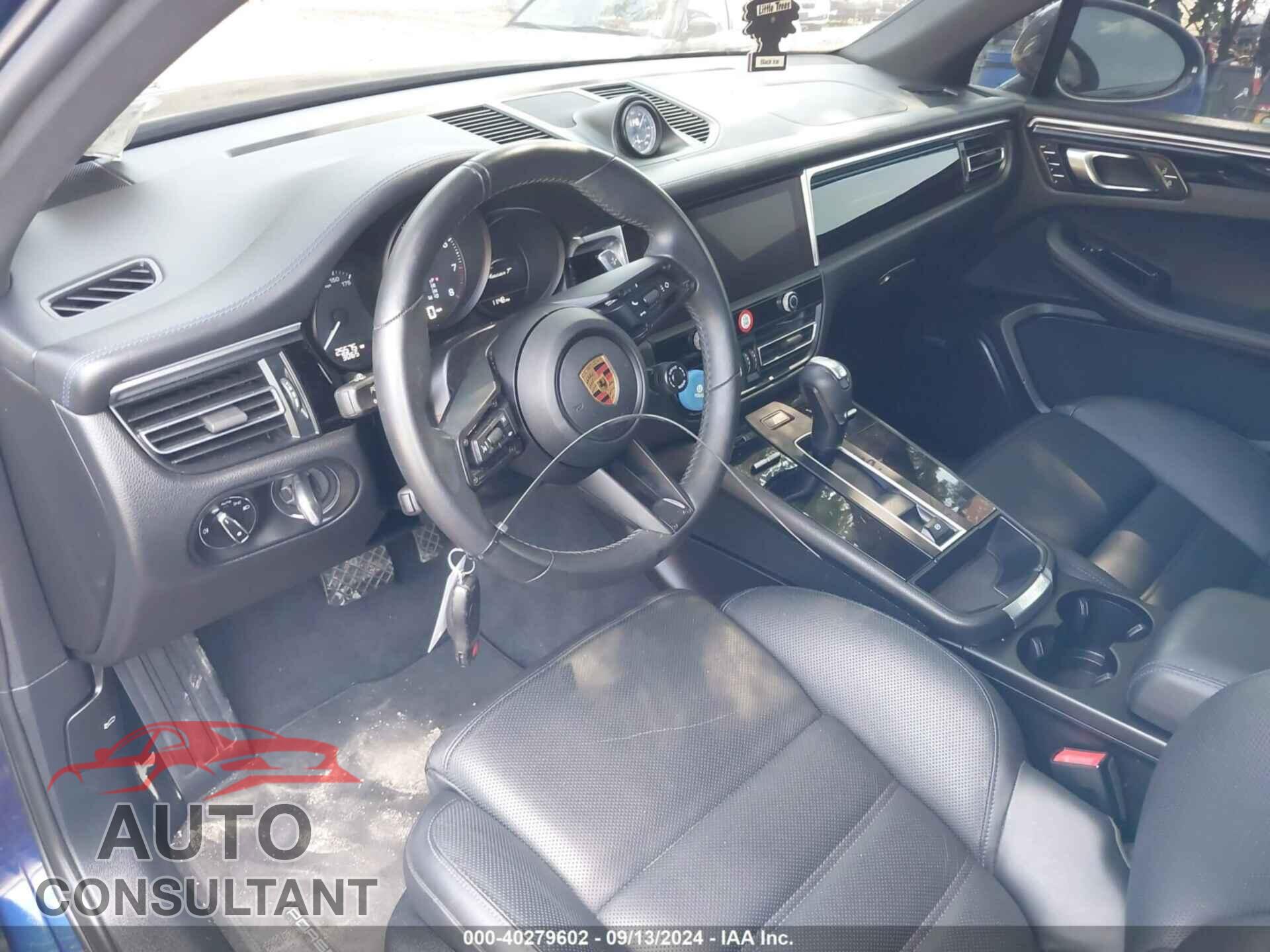 PORSCHE MACAN 2023 - WP1AA2A55PLB01372