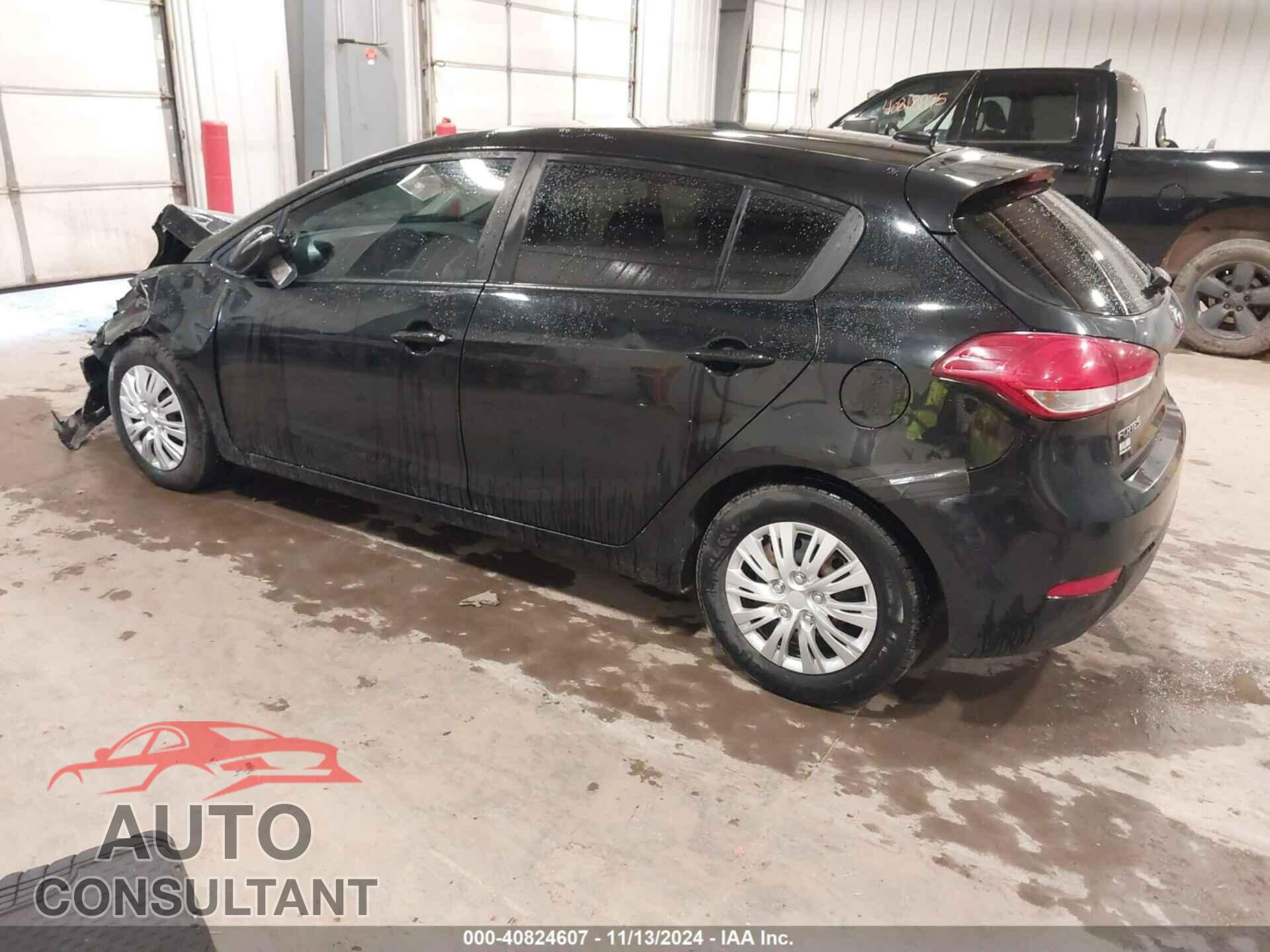 KIA FORTE 2017 - KNAFK5A82H5705075