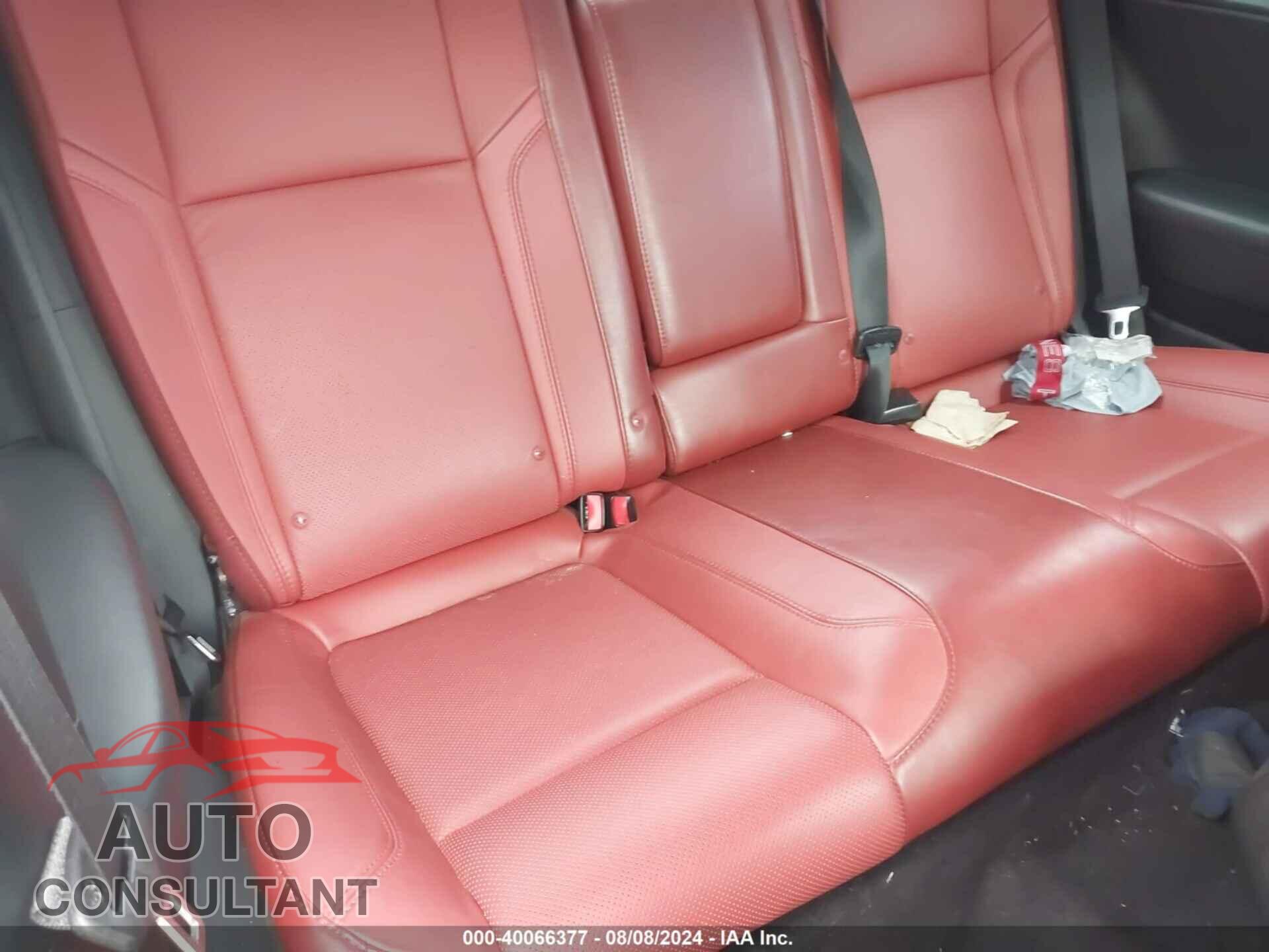 DODGE CHALLENGER 2017 - 2C3CDZGG8HH551118