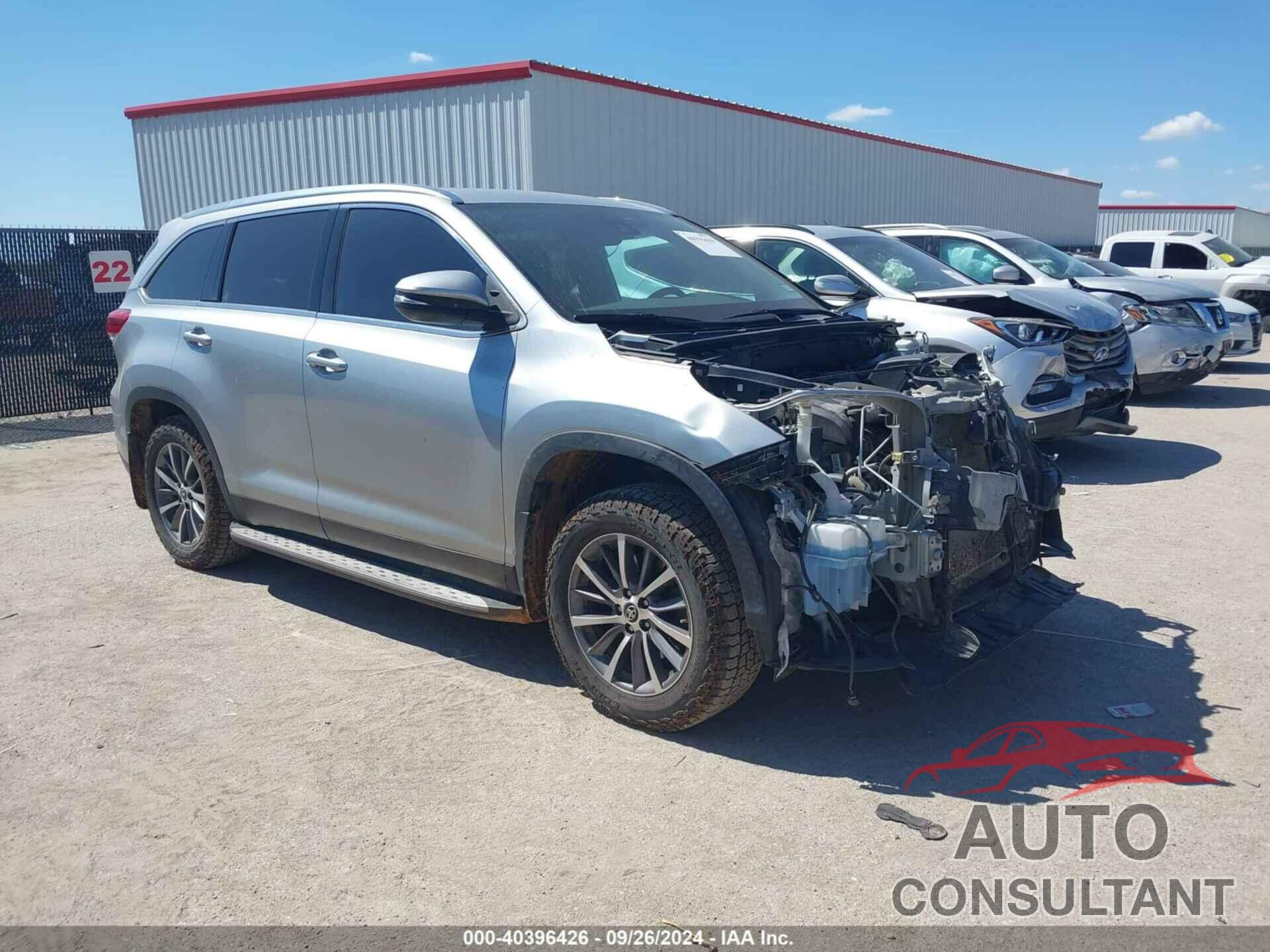 TOYOTA HIGHLANDER 2019 - 5TDJZRFH1KS585909