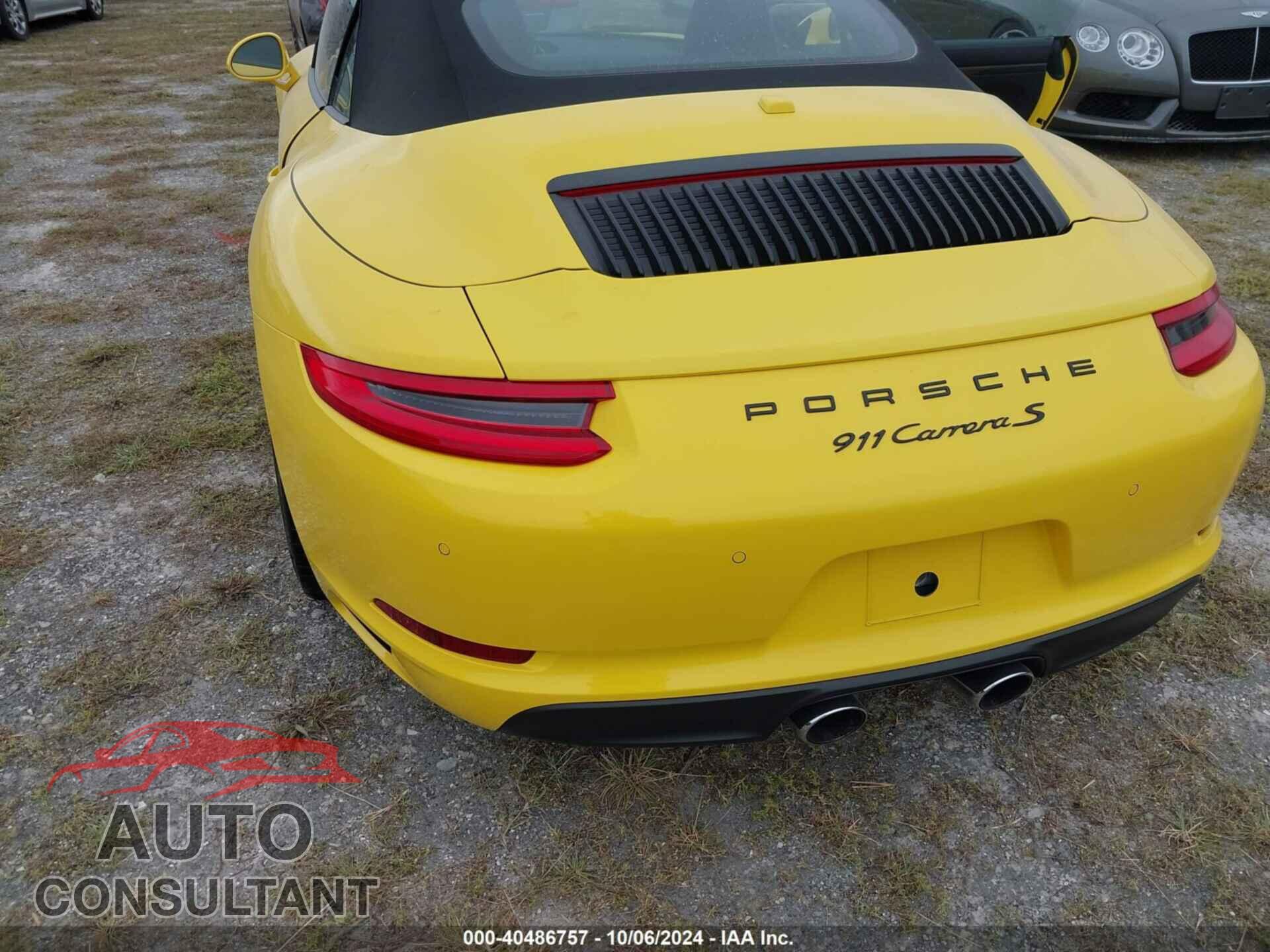 PORSCHE 911 2019 - WP0CB2A99KS136179