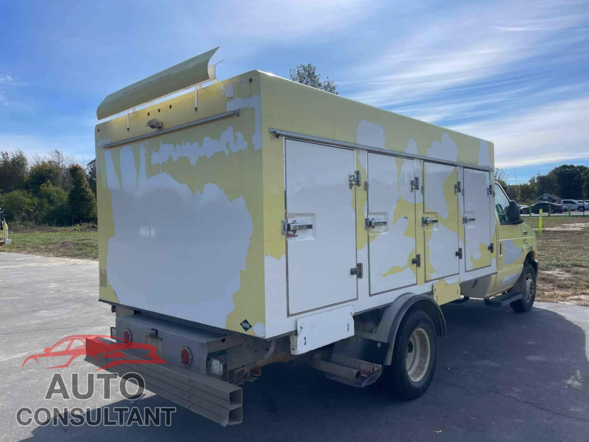 FORD ECONOLINE 2017 - 1FDXE4FS2HDC69097