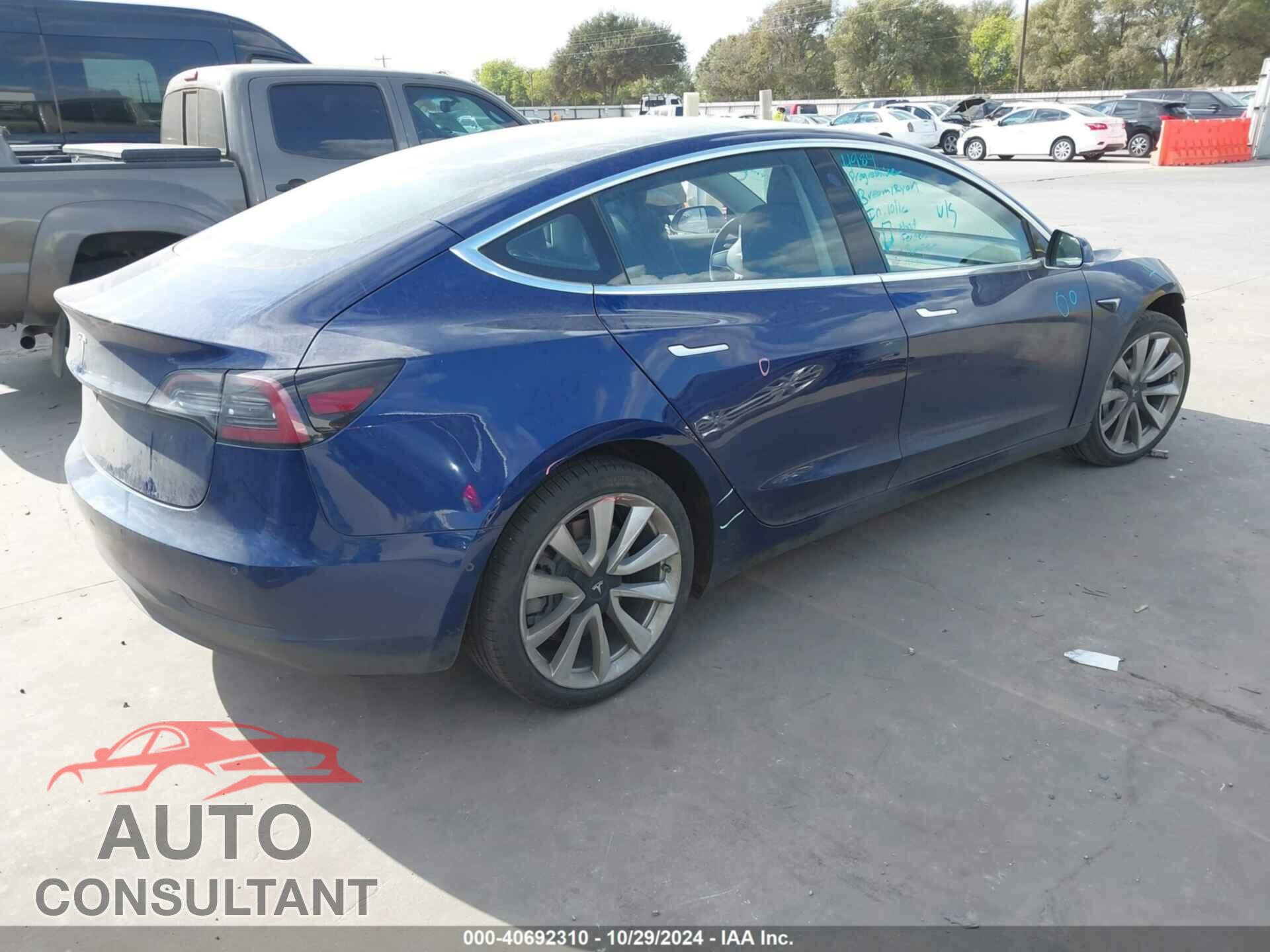 TESLA MODEL 3 2018 - 5YJ3E1EA9JF164453