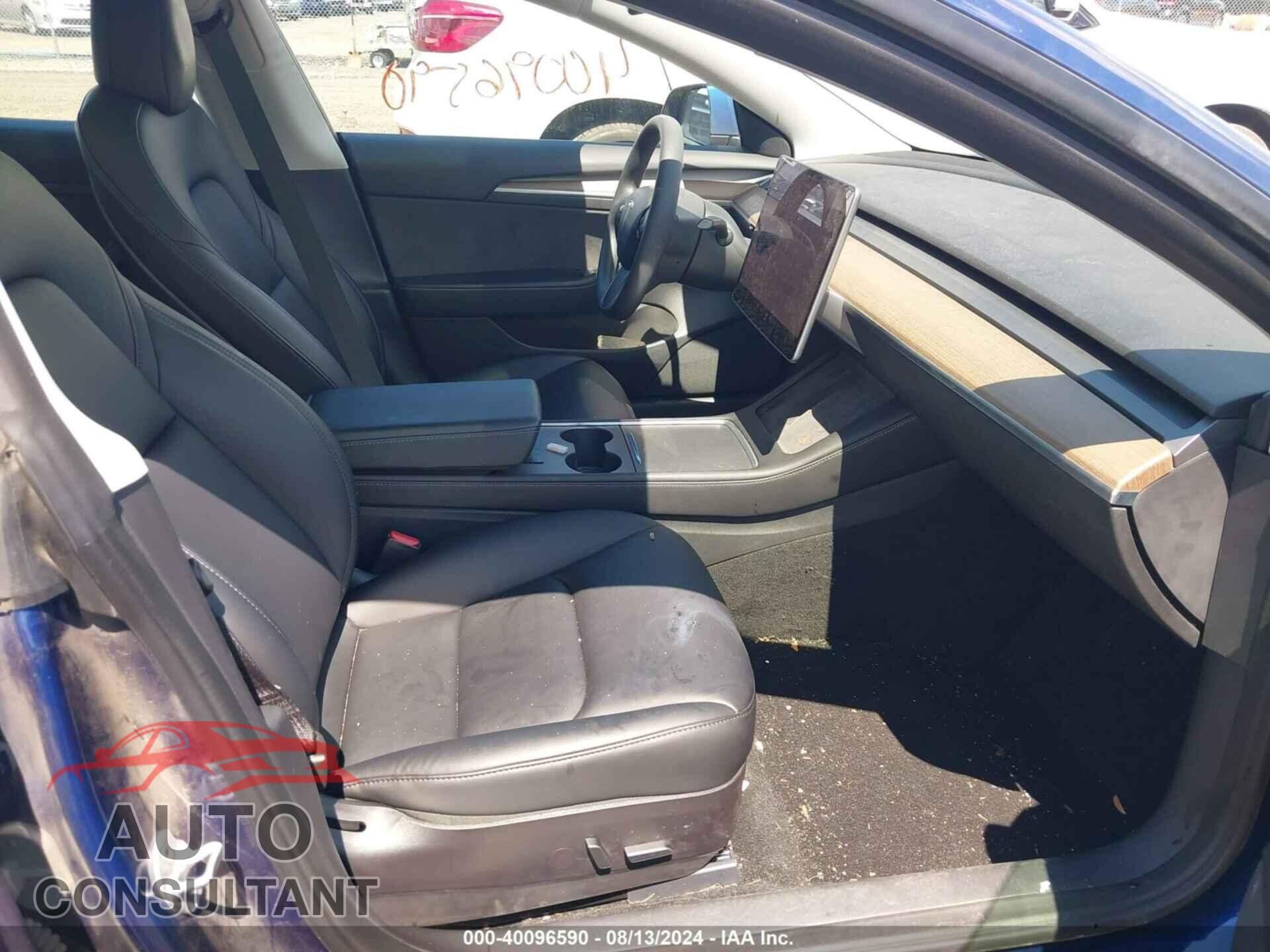 TESLA MODEL 3 2022 - 5YJ3E1EB5NF104331