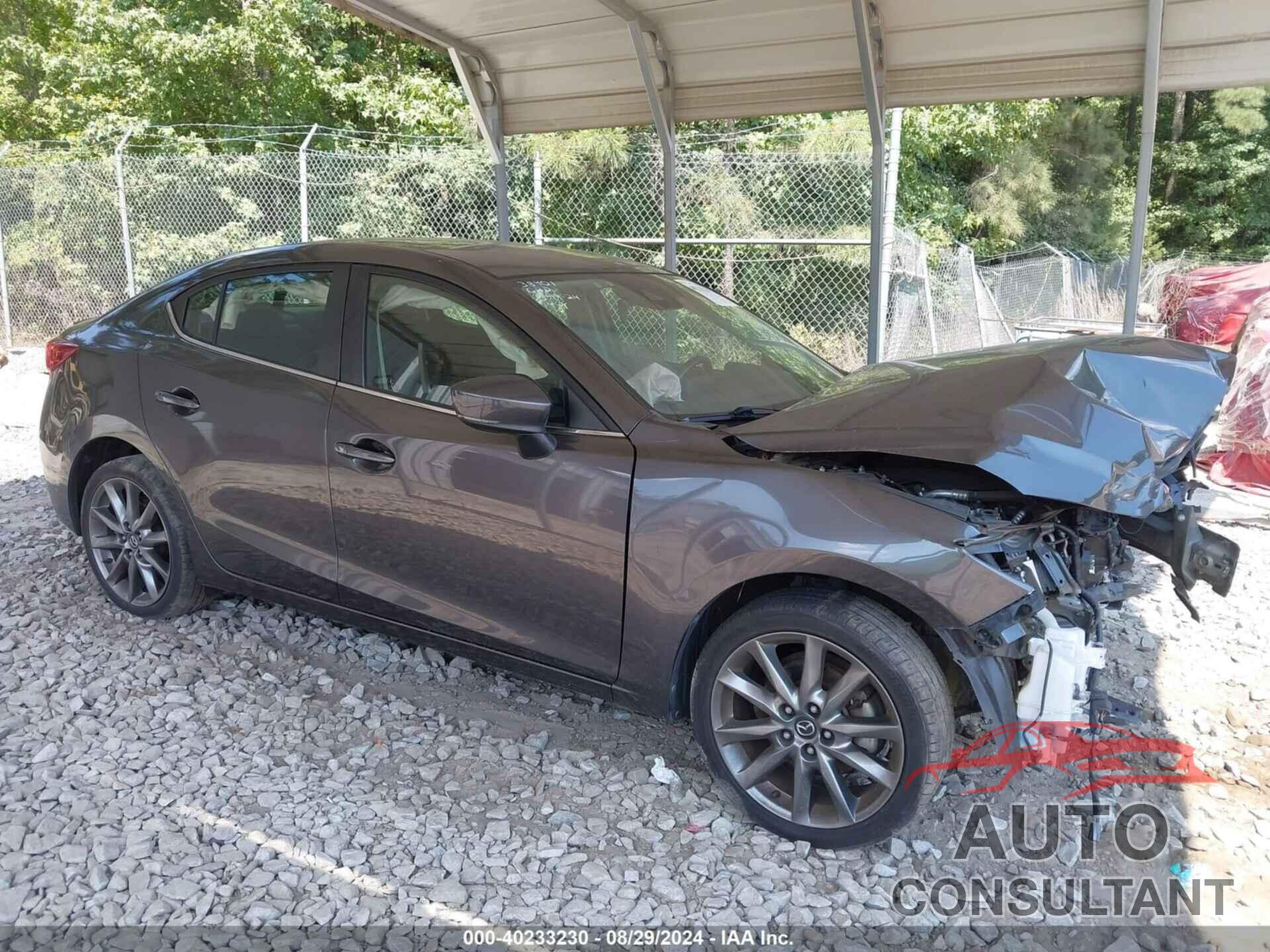 MAZDA MAZDA3 2018 - 3MZBN1V32JM266411