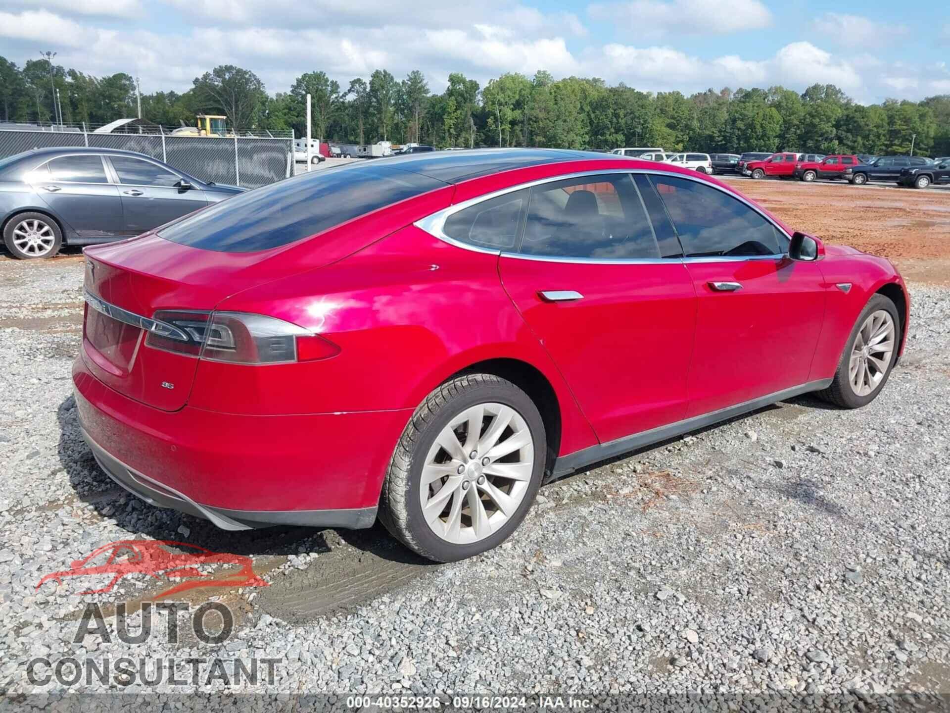 TESLA MODEL S 2013 - 5YJSA1CN4DFP27099