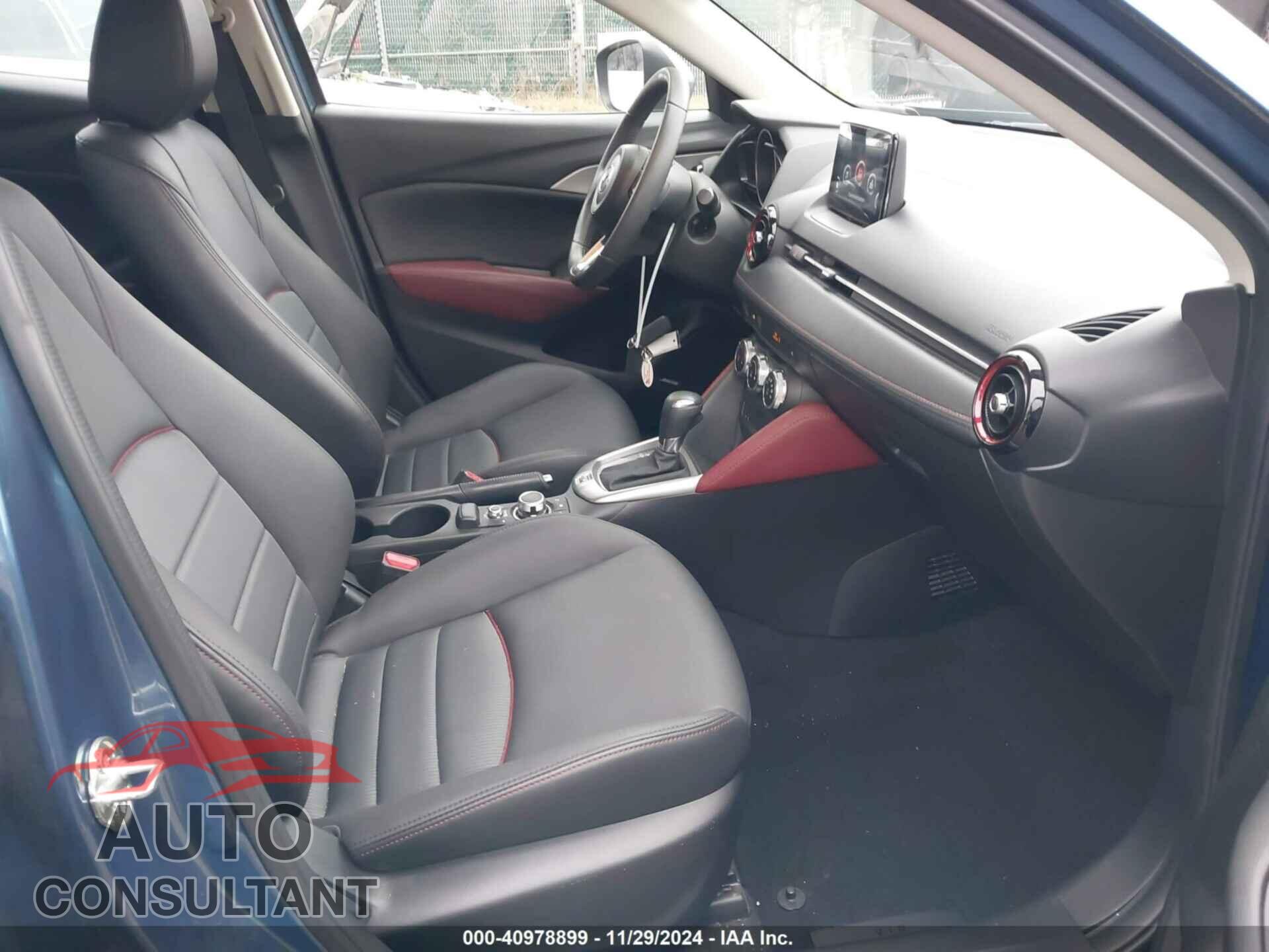 MAZDA CX-3 2018 - JM1DKFC79J0318367