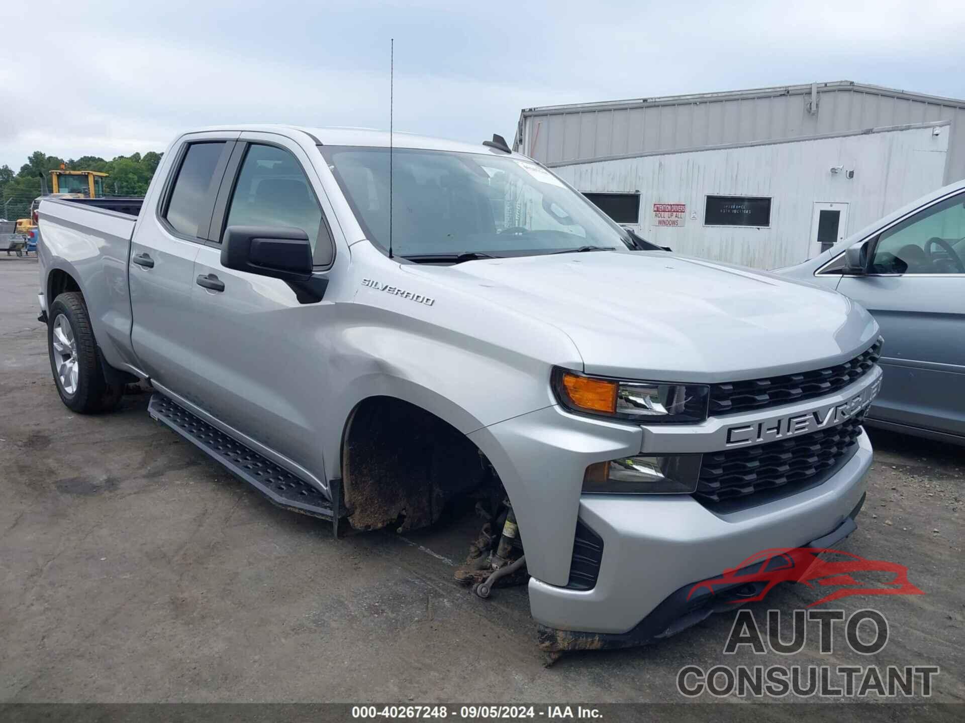 CHEVROLET SILVERADO 1500 2020 - 1GCRWBEK3LZ368104