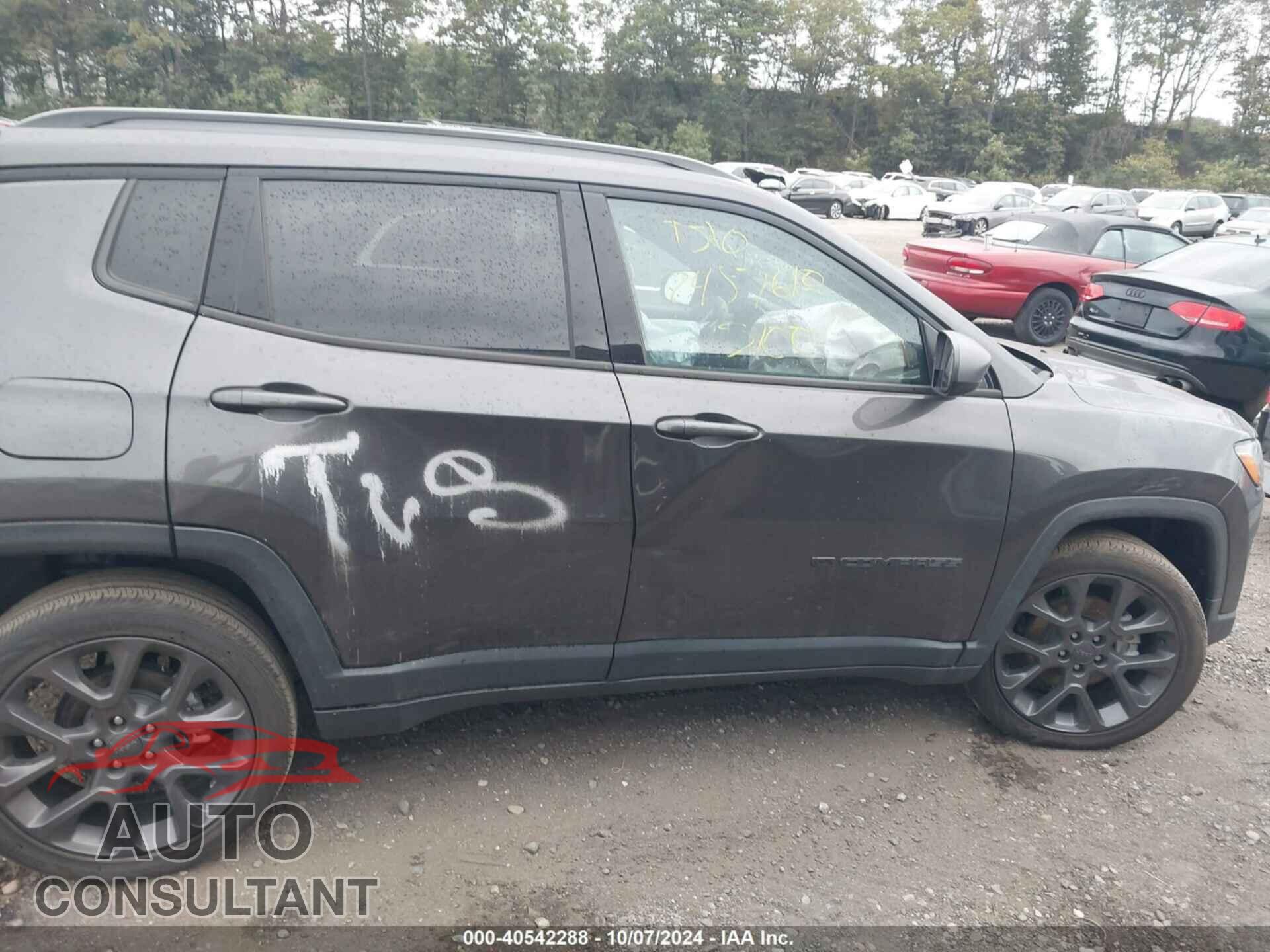 JEEP COMPASS 2021 - 3C4NJDEB1MT543080
