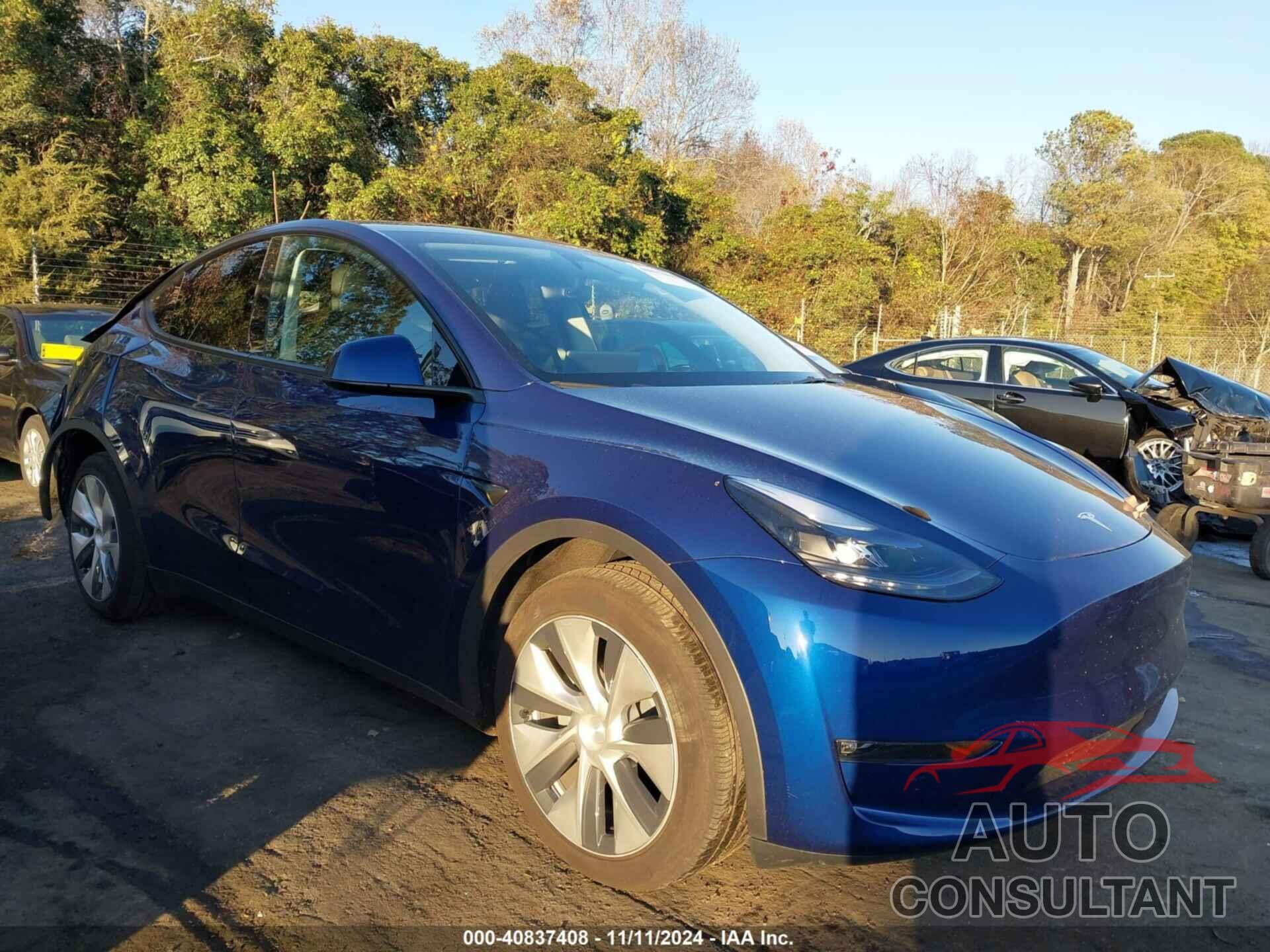 TESLA MODEL Y 2024 - 7SAYGDEE4RF984359