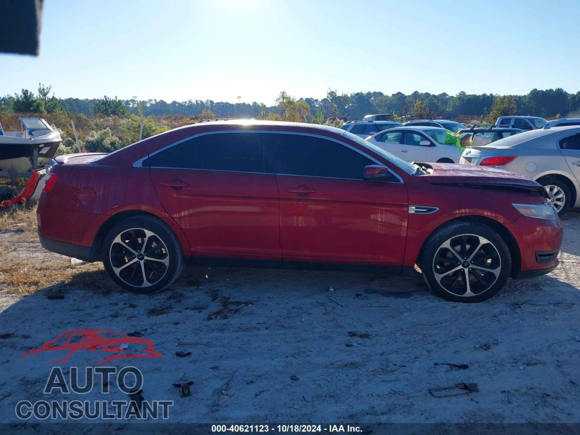 FORD TAURUS 2014 - 1FAHP2E81EG157355