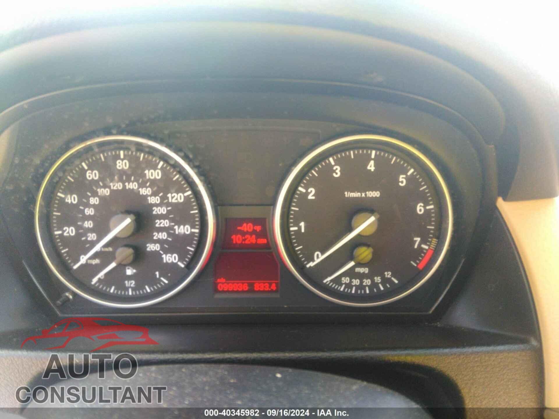 BMW X1 2013 - WBAVL1C55DVR92104