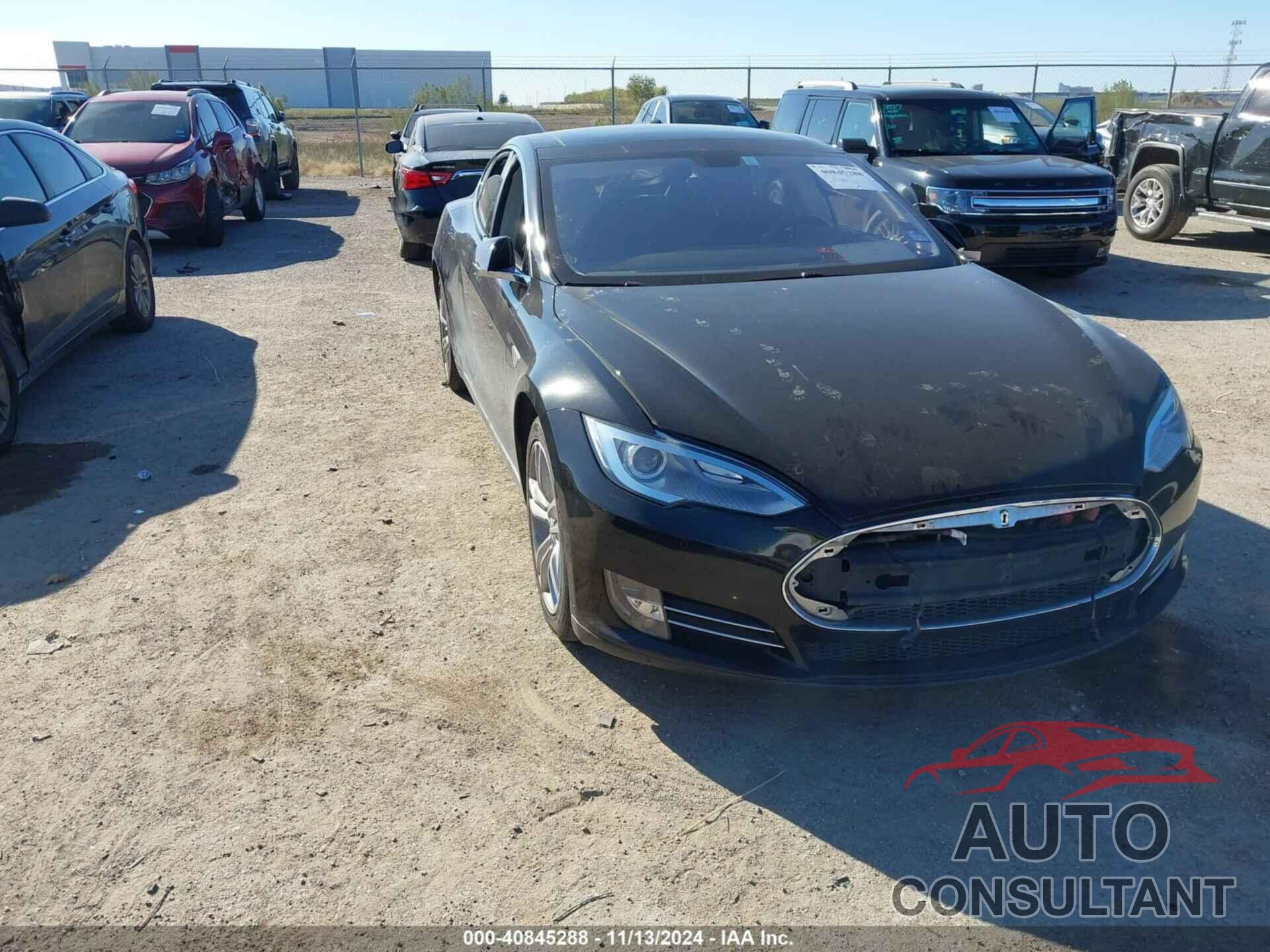 TESLA MODEL S 2014 - 5YJSA1H19EFP42284