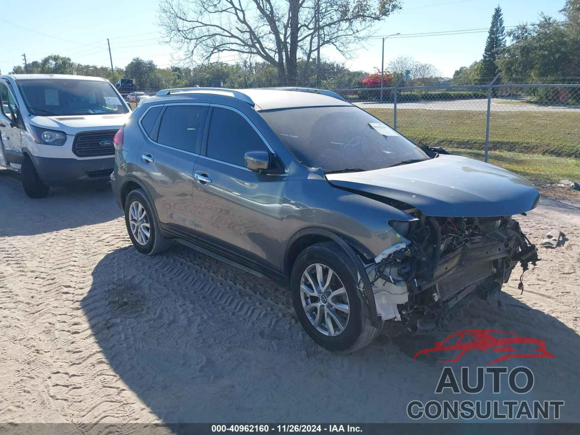 NISSAN ROGUE 2018 - KNMAT2MT8JP517521