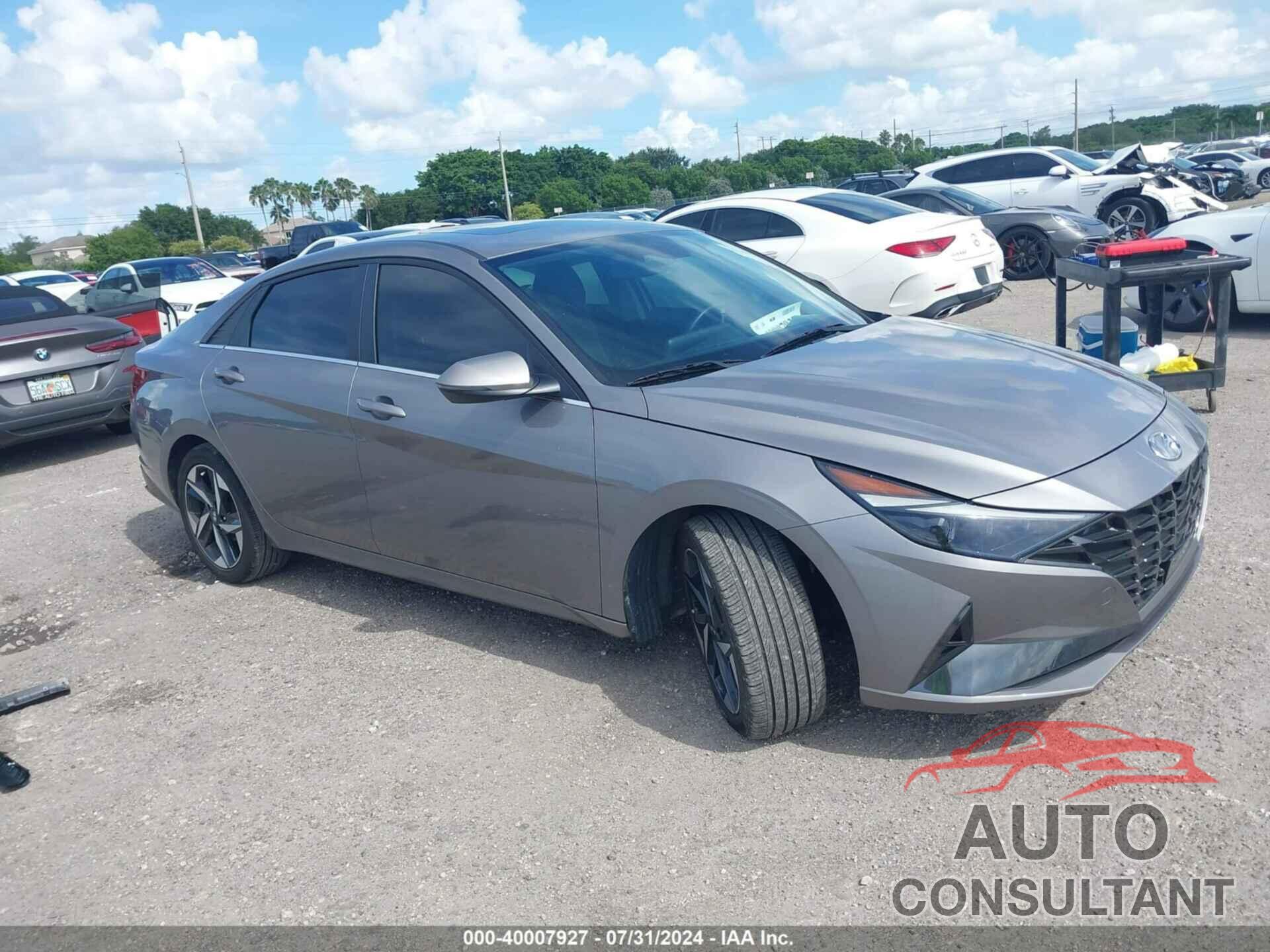 HYUNDAI ELANTRA 2022 - KMHLP4AGXNU367771