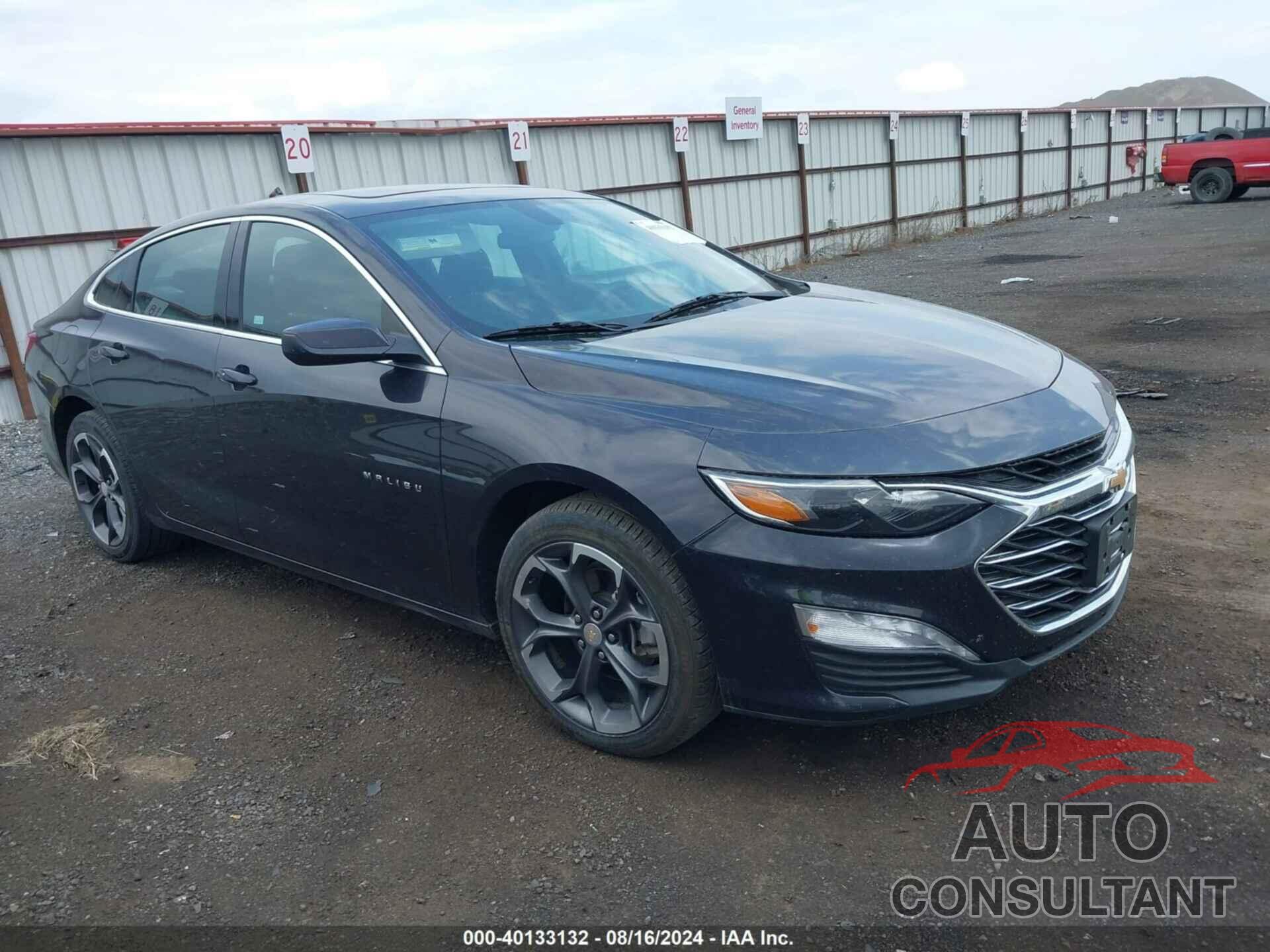 CHEVROLET MALIBU 2022 - 1G1ZD5ST5NF153583