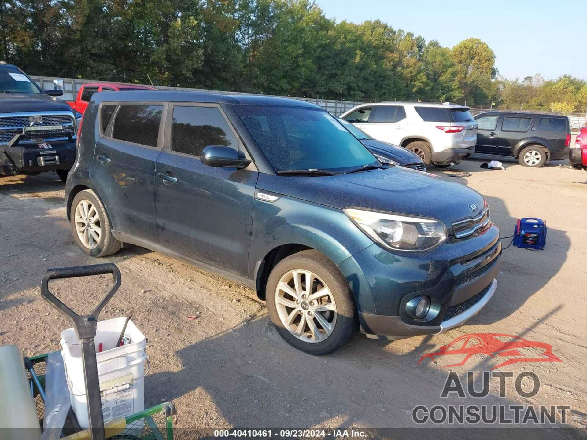 KIA SOUL 2018 - KNDJP3A5XJ7589109