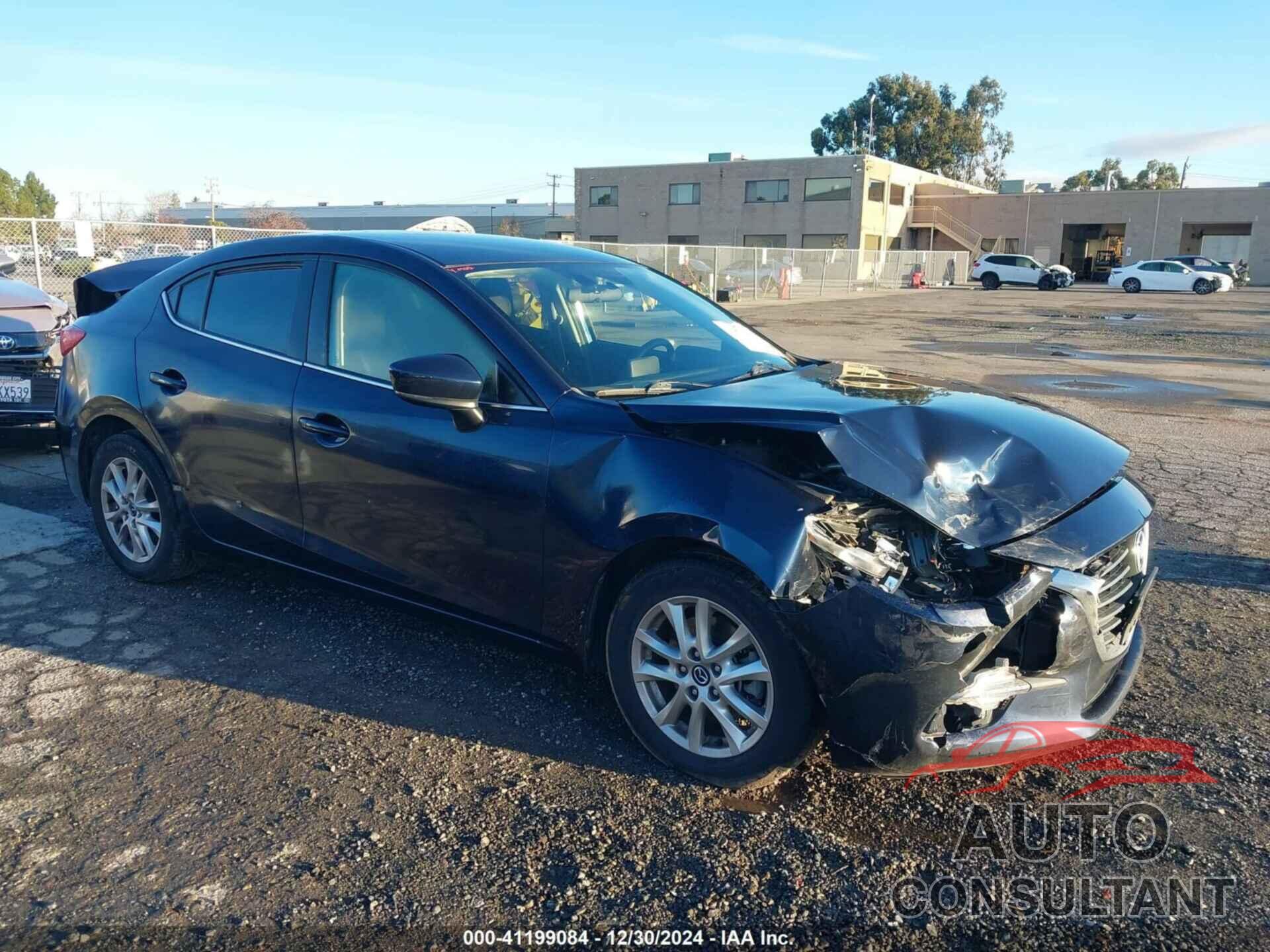 MAZDA MAZDA3 2017 - 3MZBN1U76HM104635