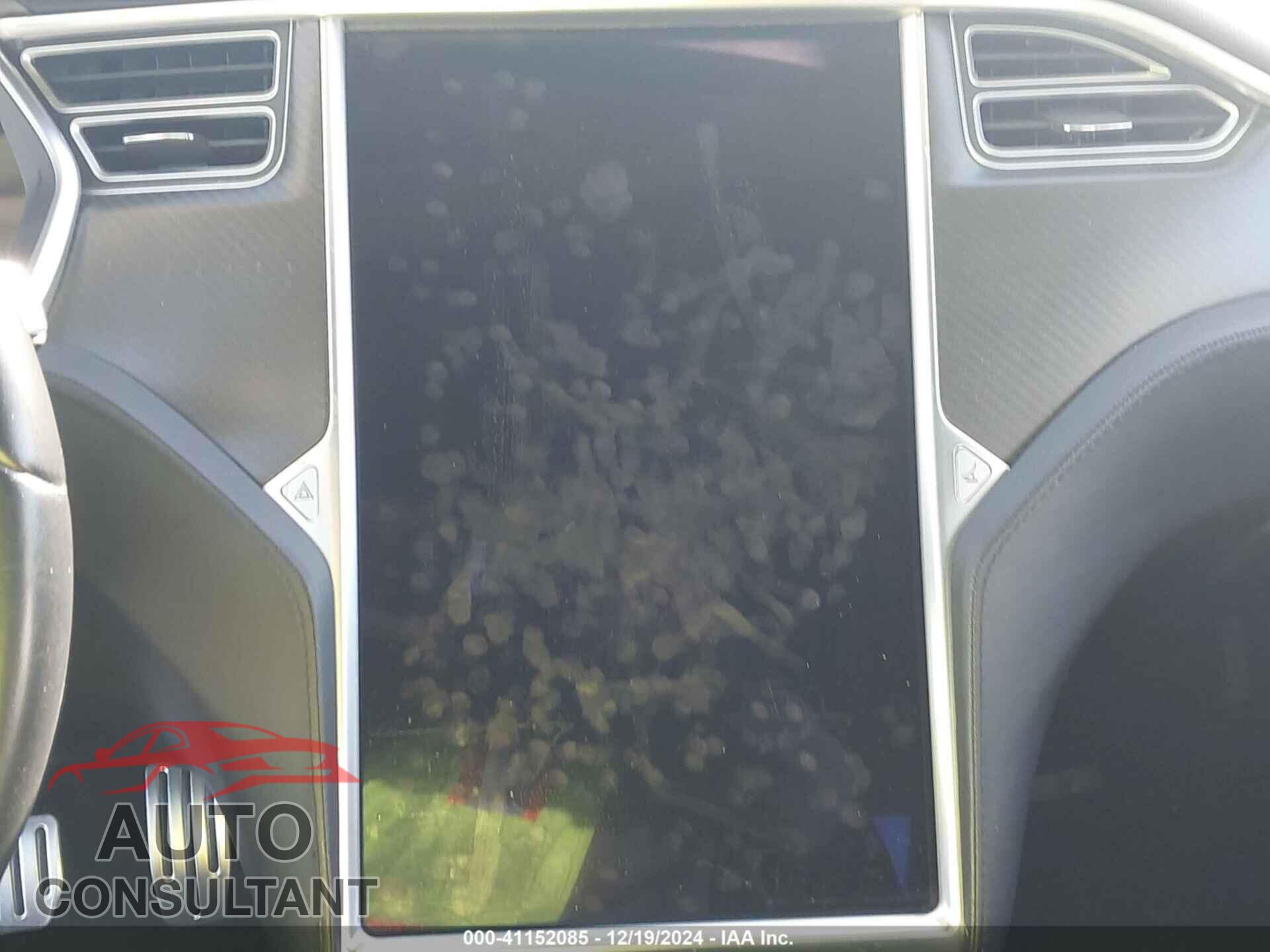TESLA MODEL S 2013 - 5YJSA1CP4DFP13611