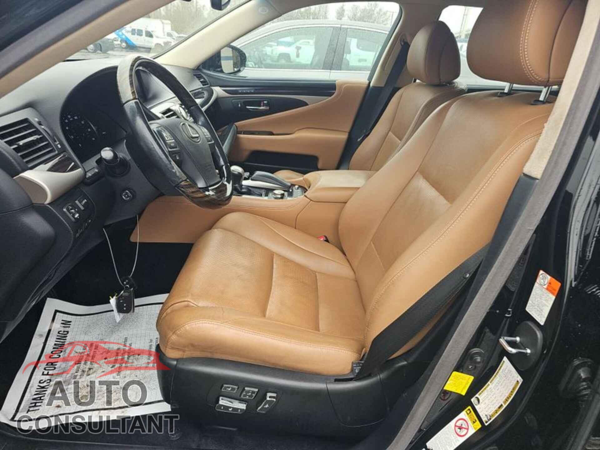 LEXUS LS 2015 - JTHDL1EF2F5007408