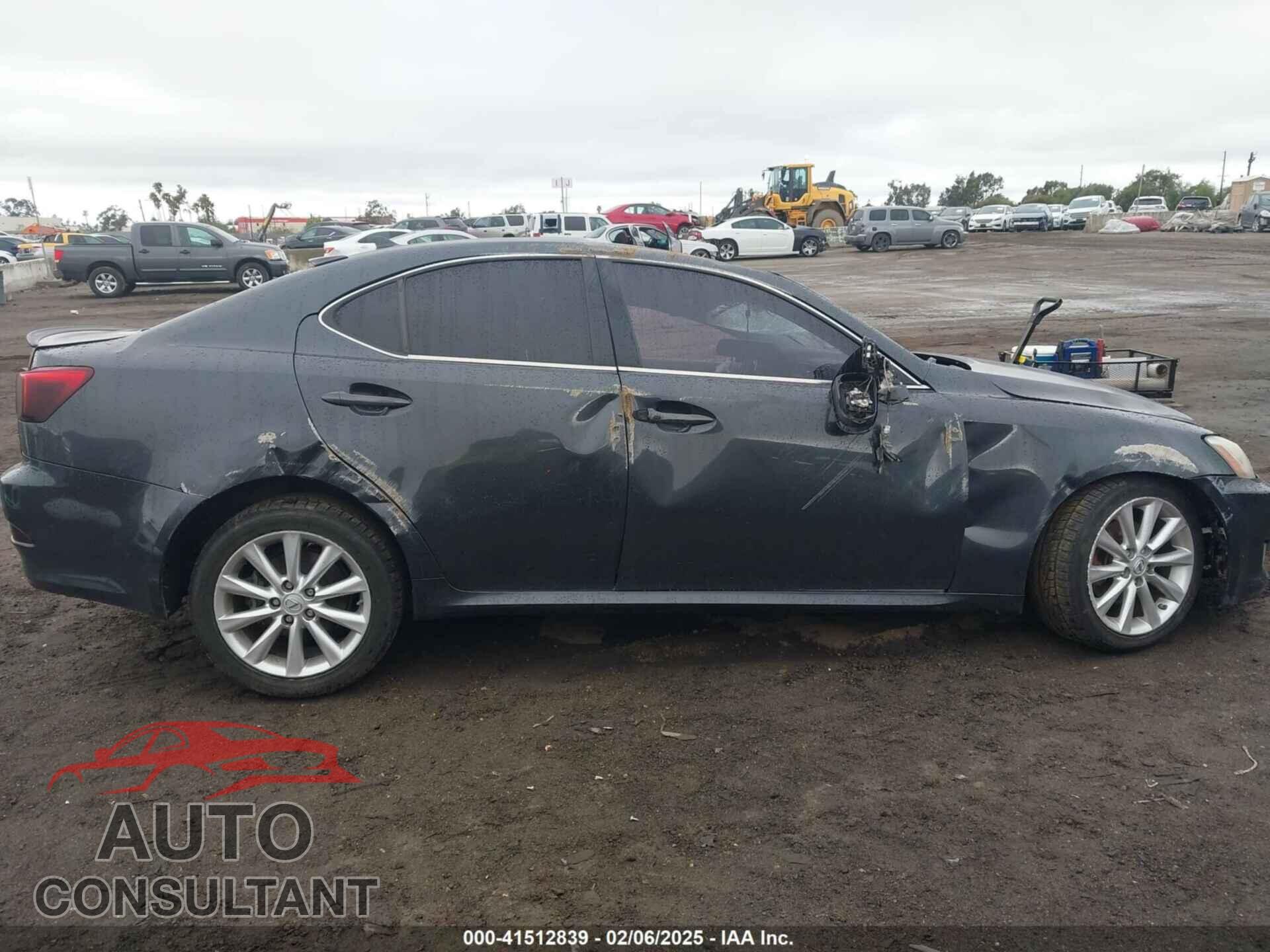 LEXUS IS 250 2009 - JTHBK262X95095690