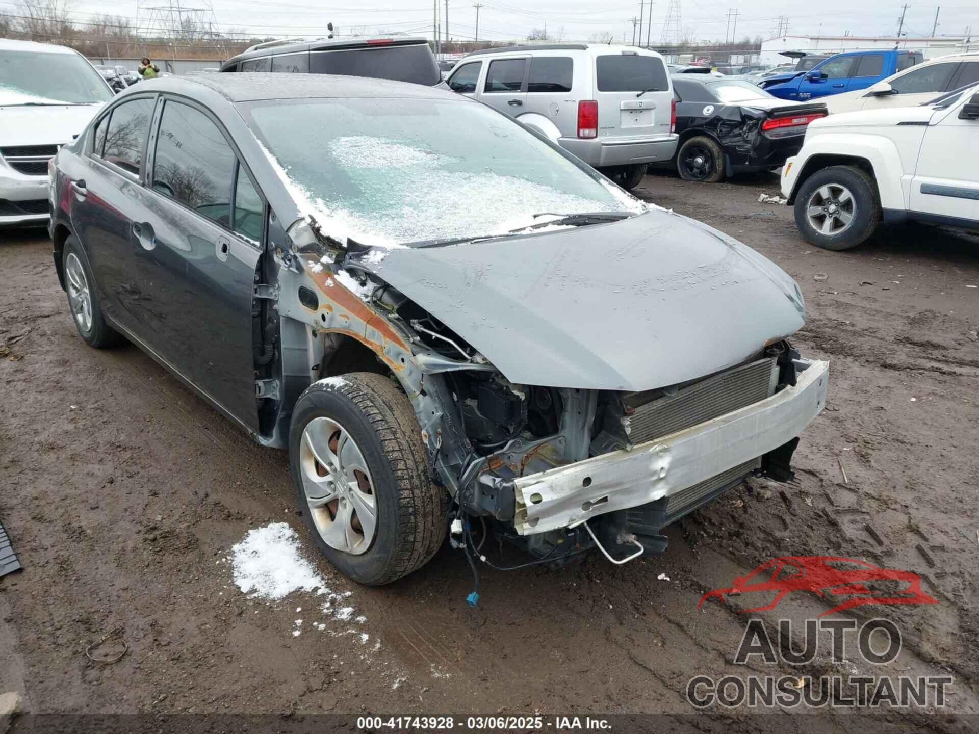 HONDA CIVIC 2013 - 19XFB2E55DE065444