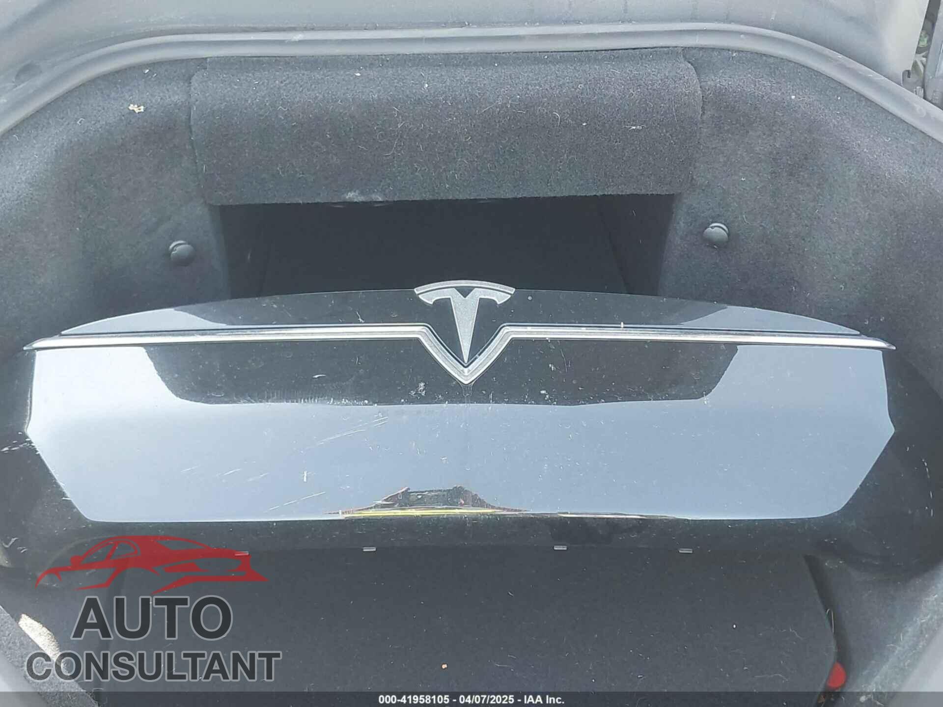 TESLA MODEL S 2013 - 5YJSA1CNXDFP06077