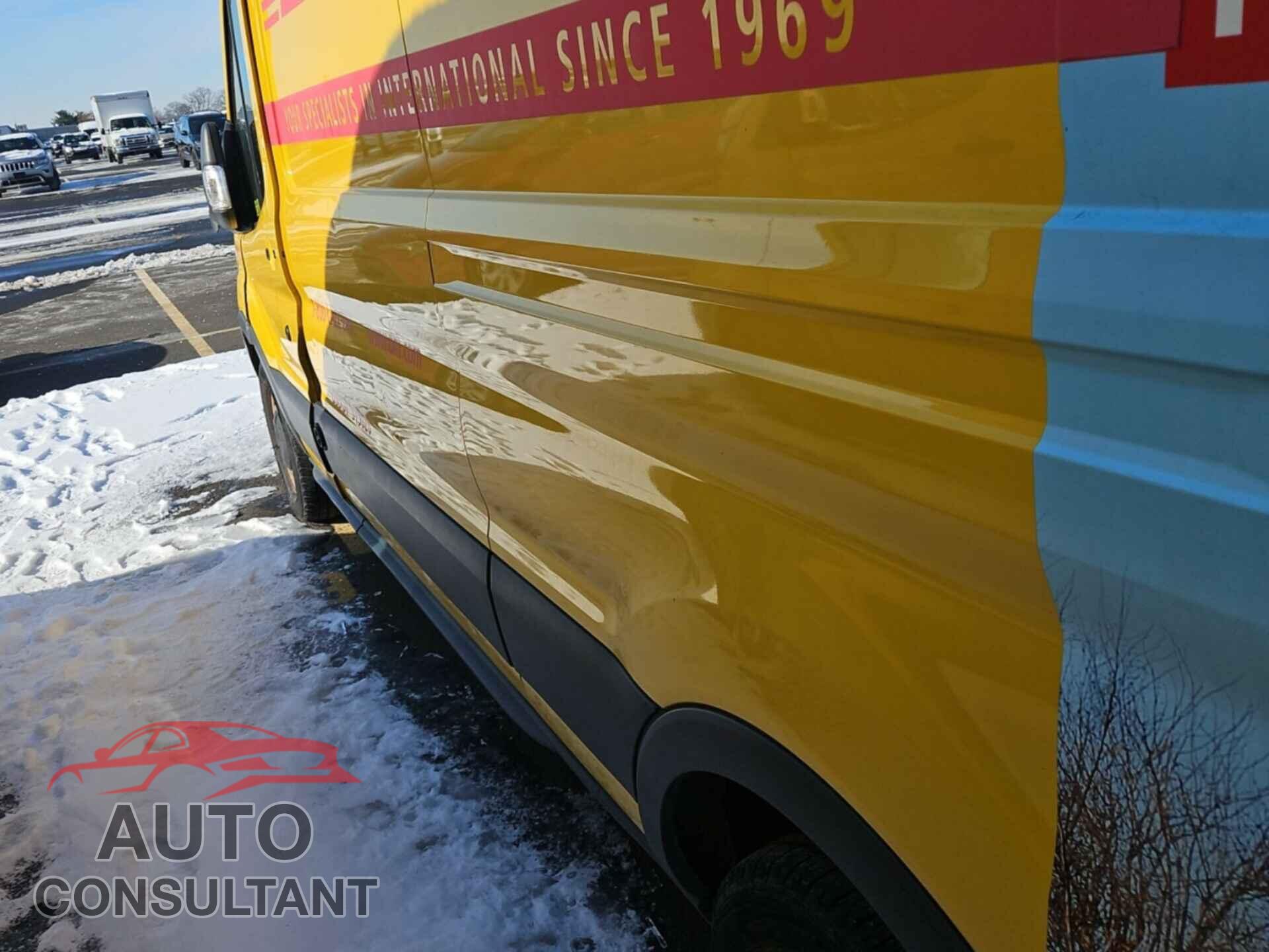 FORD TRANSIT-250 2015 - 1FTCR3XMXFKB14176
